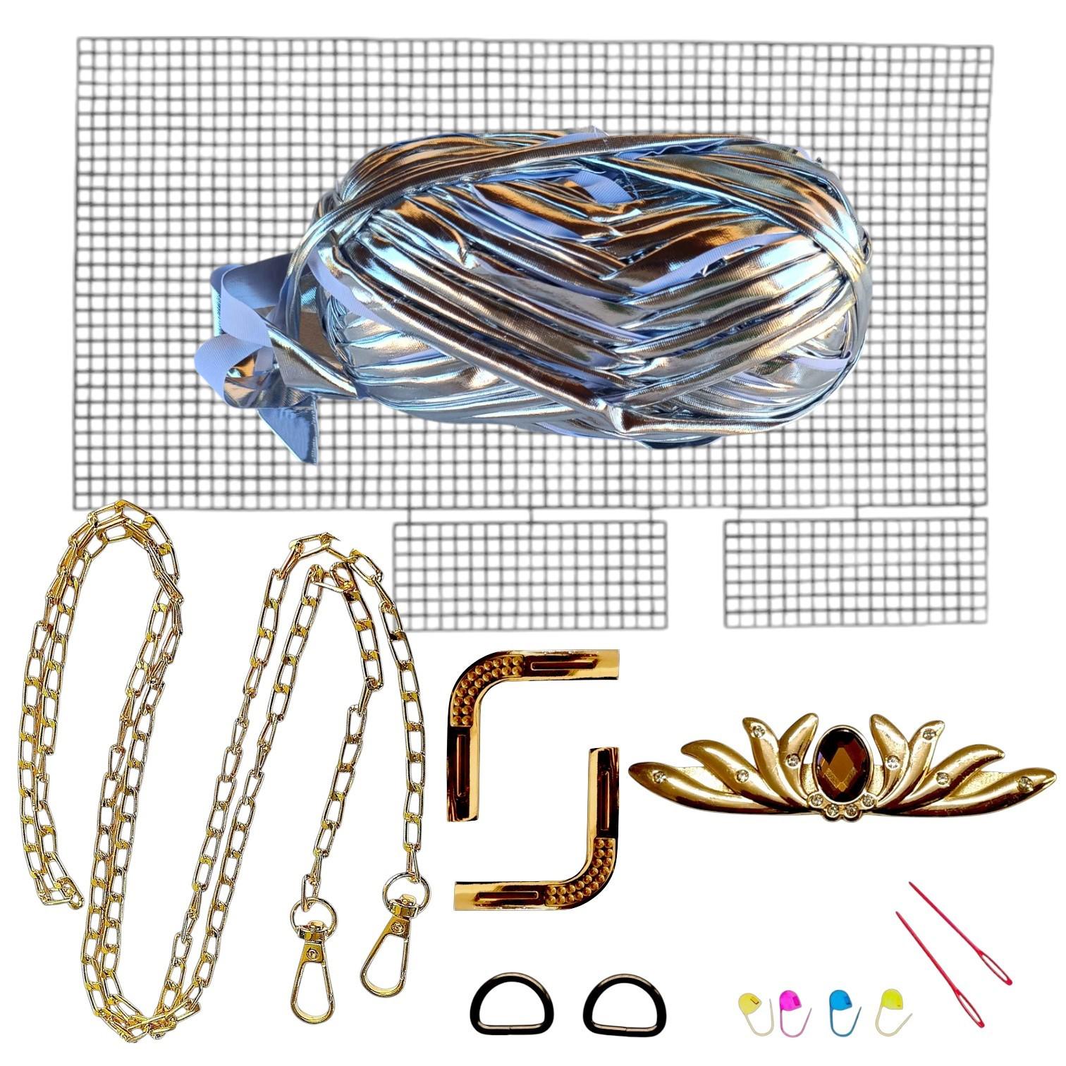 Набор для создания сумки из пластиковой канвы Лилия с нитками металлик Светло-серый/Золотистый (8203-46) Набор для создания сумки из пластиковой канвы Лилия с нитками металлик Светло-серый/Золотистый (8203-46)