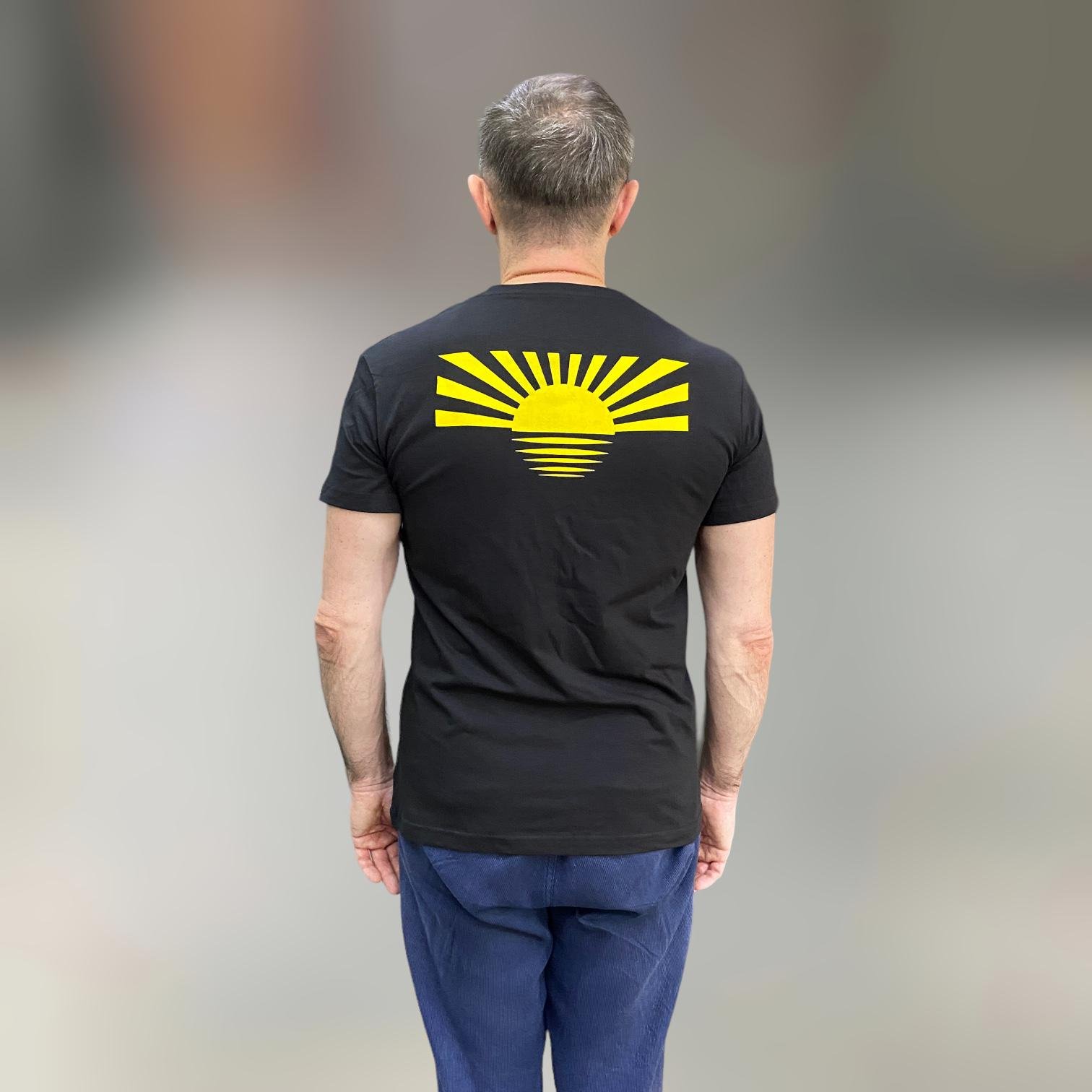 Футболка унисекс с принтом Флаг Донецкой области желтое солнце хлопок M Черный (244347)