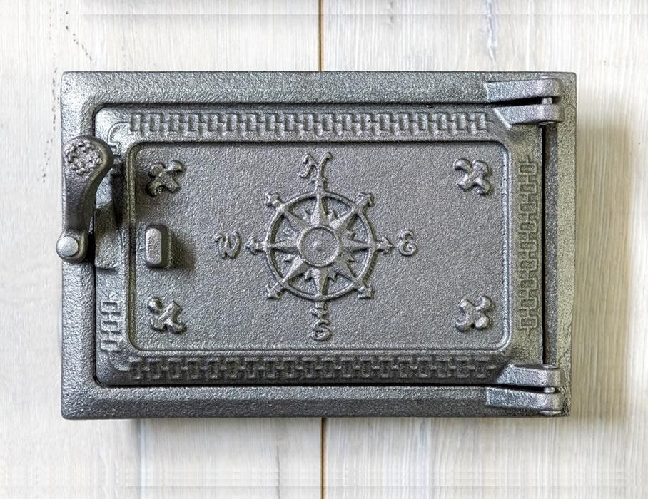 Дверца каминная поддувная чугунная KHLP Нептун 160х240 мм с узором