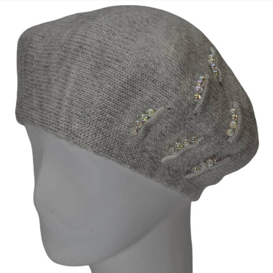 Берет женский Lirus Вишня из шерсти двойной с бусинами Светло-серый