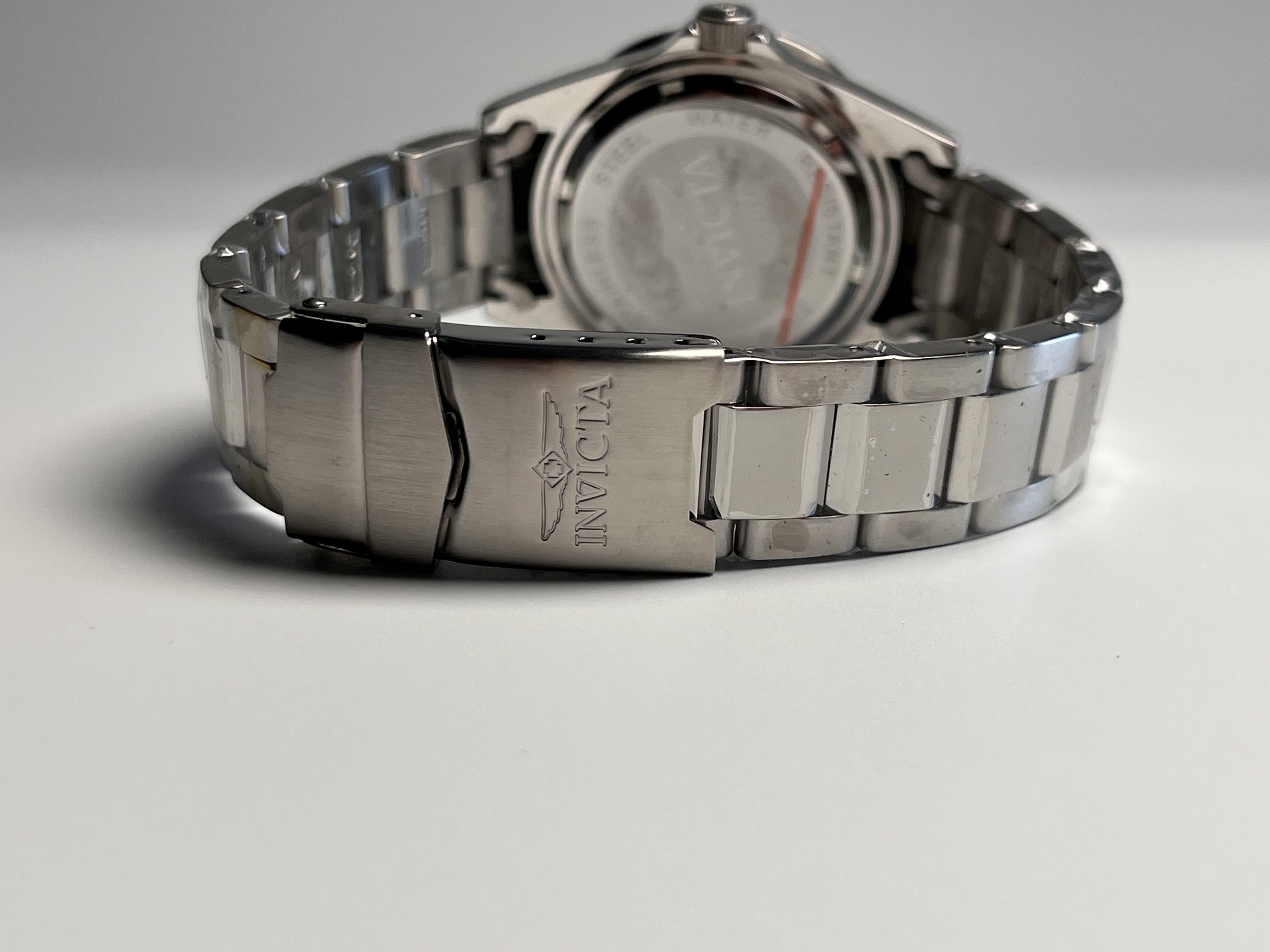 Наручний годинник Invicta 10667 Pro Diver (15357526) - фото 6 Наручний годинник Invicta 10667 Pro Diver (15357526) - фото 6