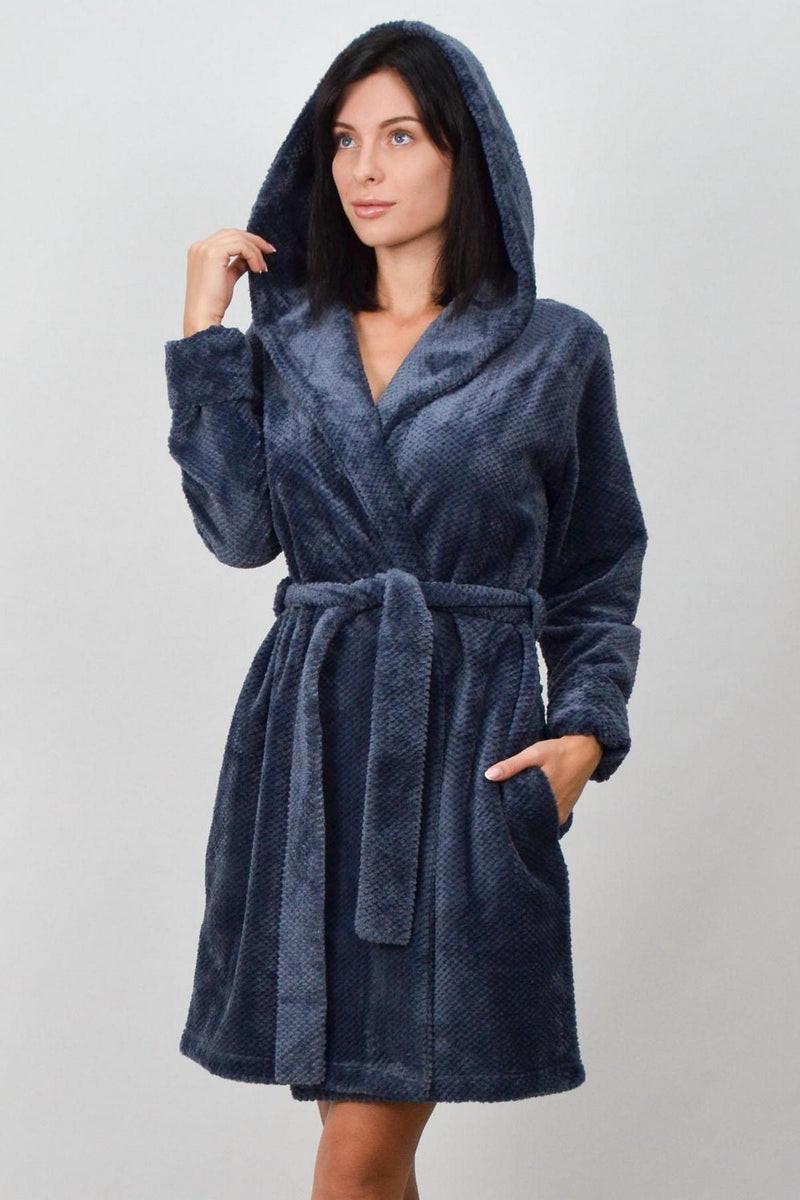 Халат женский Roksana короткий на запах с карманами и капюшоном веллсофт Темно-синий L Темно-серый (1426/90091)