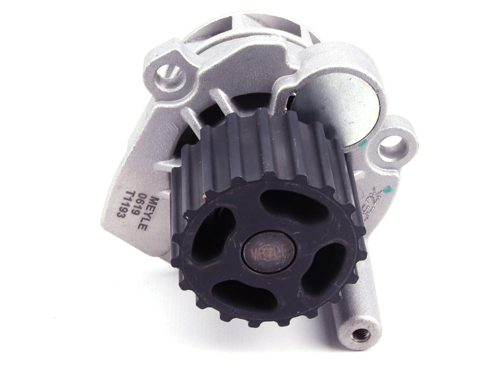 Насос воды Meyle Skoda Fabia/VW Polo 1.9SDI 00- - 113 012 0057 (25587754)