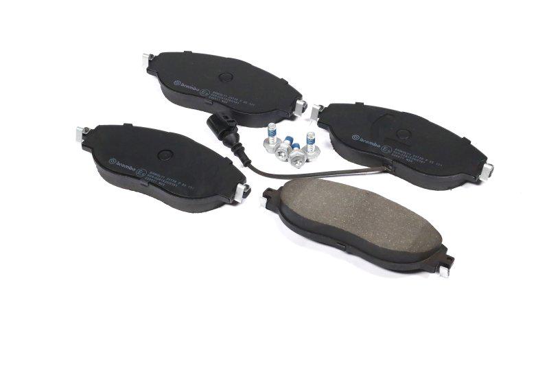 Тормозные колодки дисковые BREMBO для Volkswagen Passat передние (P85131)