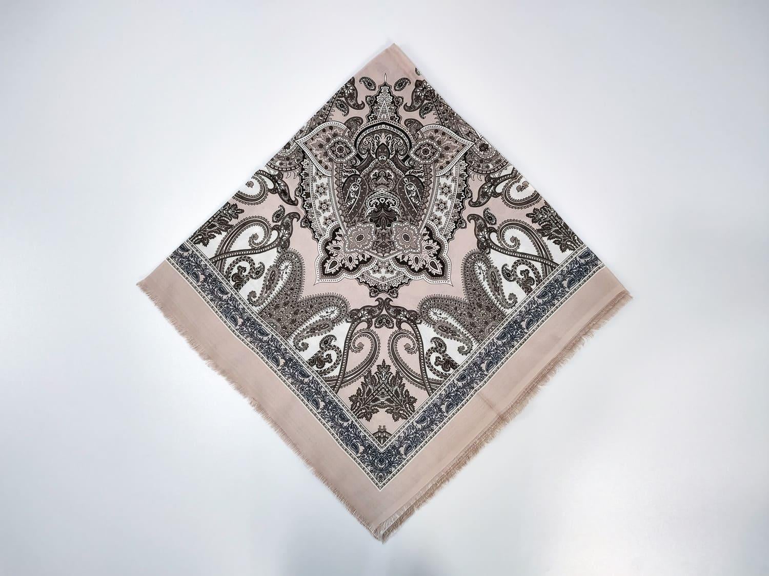 Платок с узором 80x80 см Бежевый (ХустM280)
