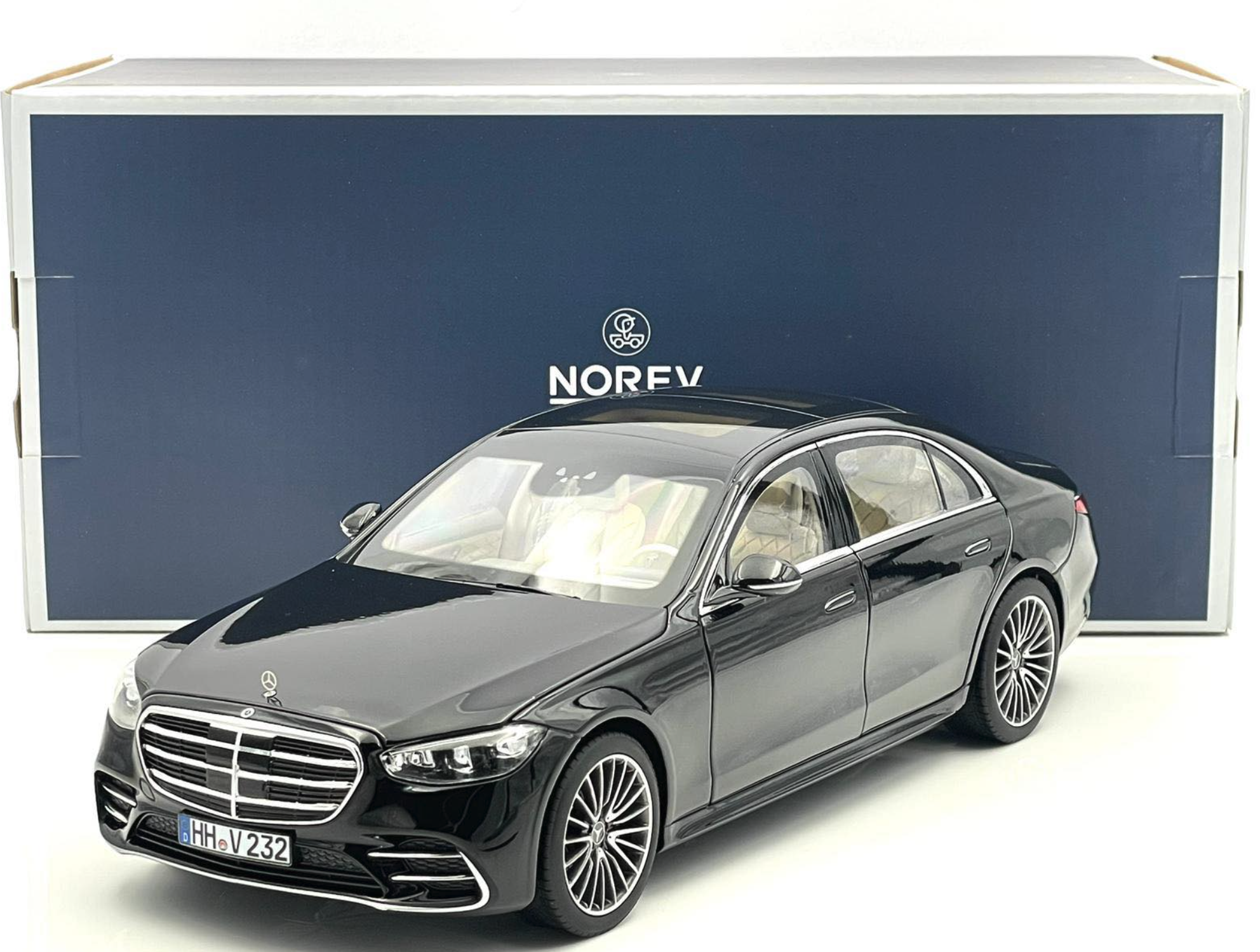 ᐉ Модель автомобиля Norev 1:18 Mercedes-Benz S-Class W223 2021