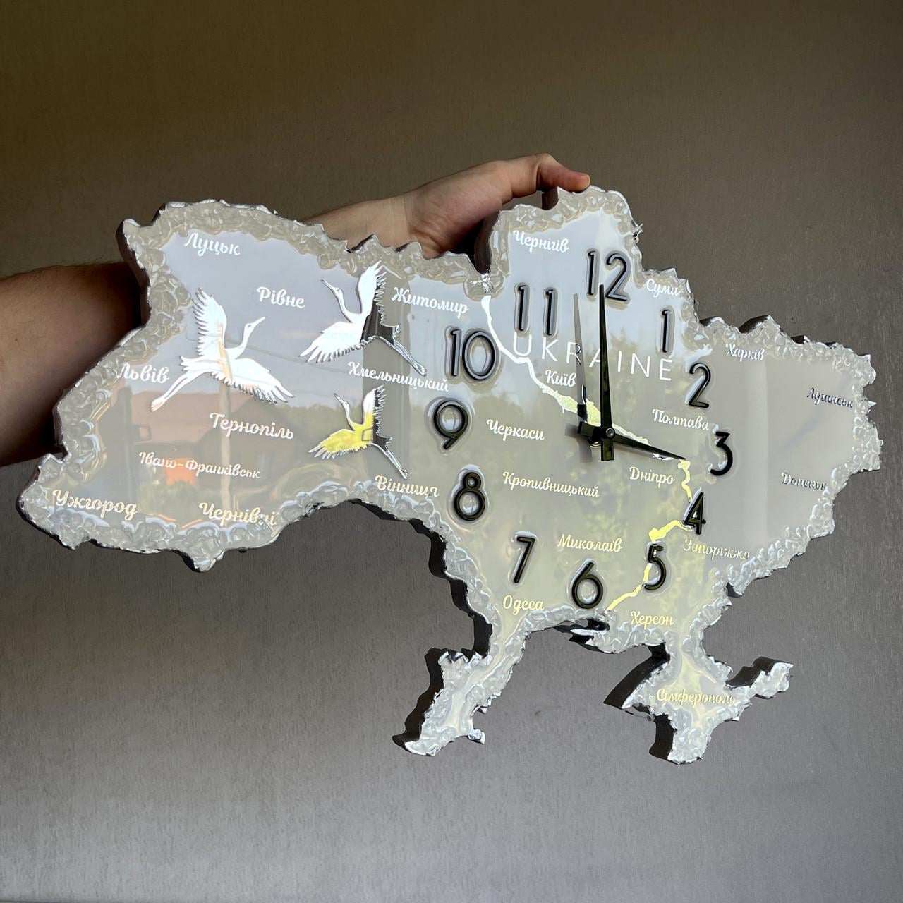 Часы настенные из эпоксидной смолы Карта Украины 90х57 см