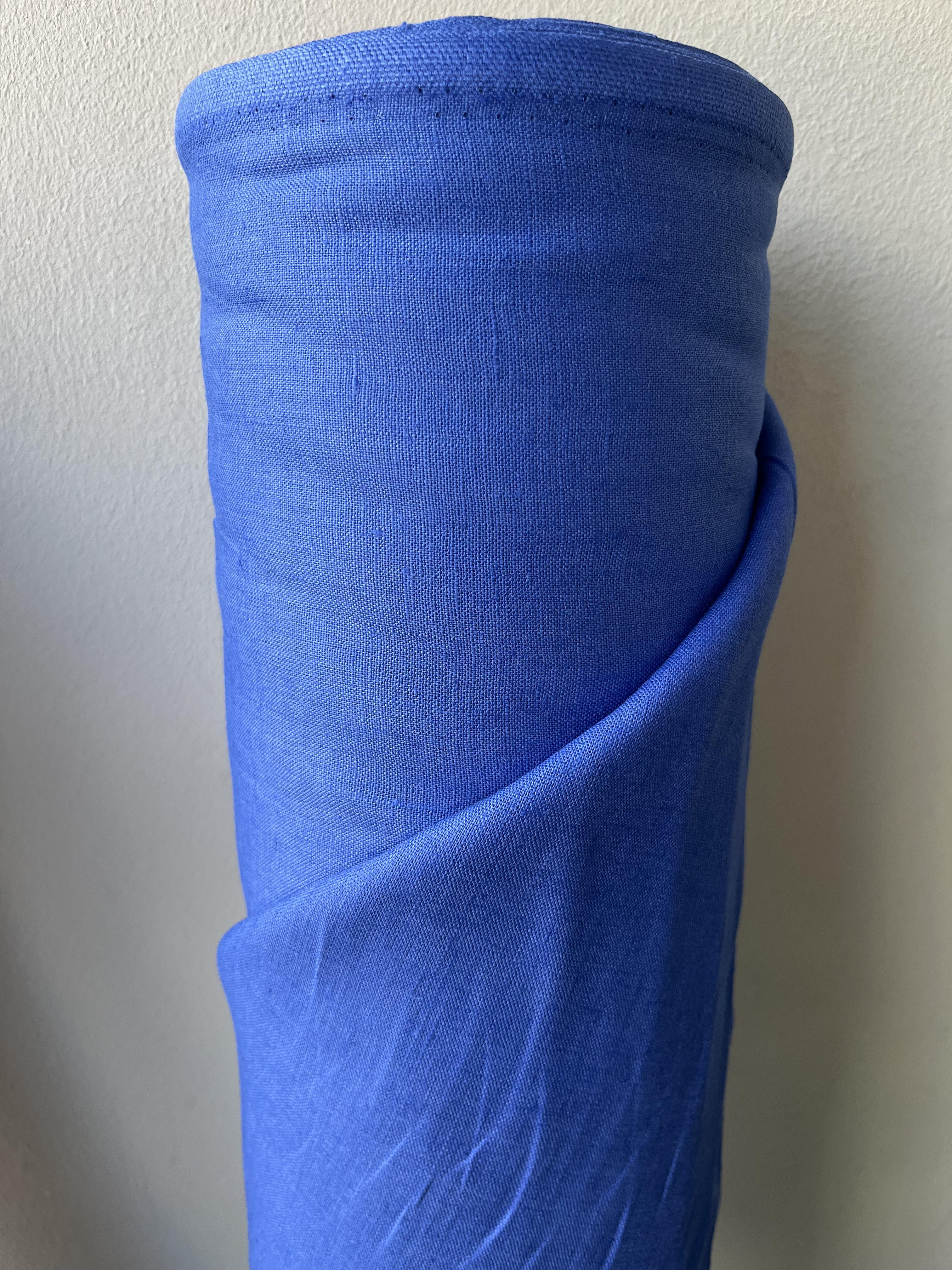 Ткань костюмная смягченная Linen Plus 100% лен 143 см 194/1560 Электрик - фото 4 Ткань костюмная смягченная Linen Plus 100% лен 143 см 194/1560 Электрик - фото 4