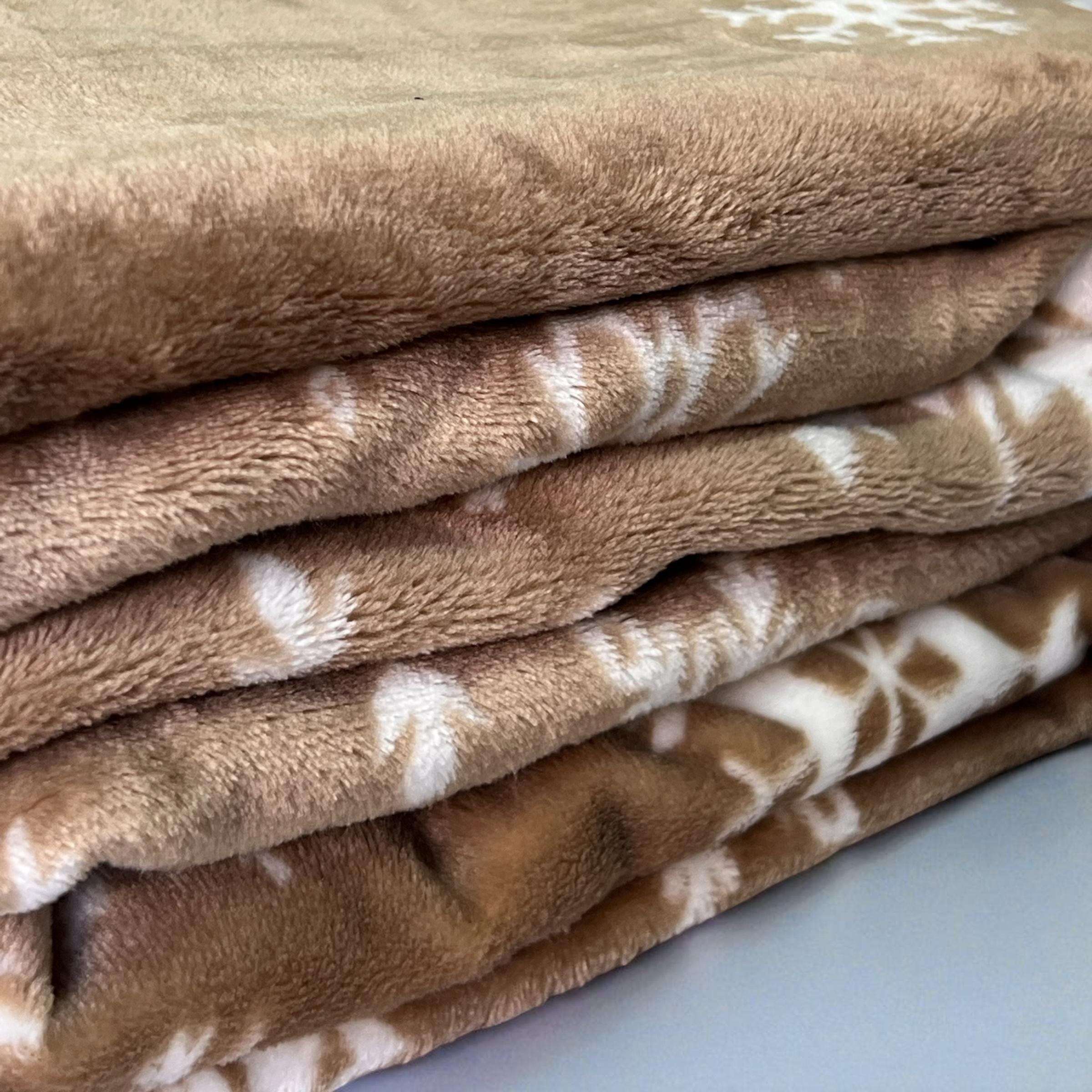 Плед теплий зі сніжинками новорічний 200х215 см Бежевий (2342663450) - фото 7