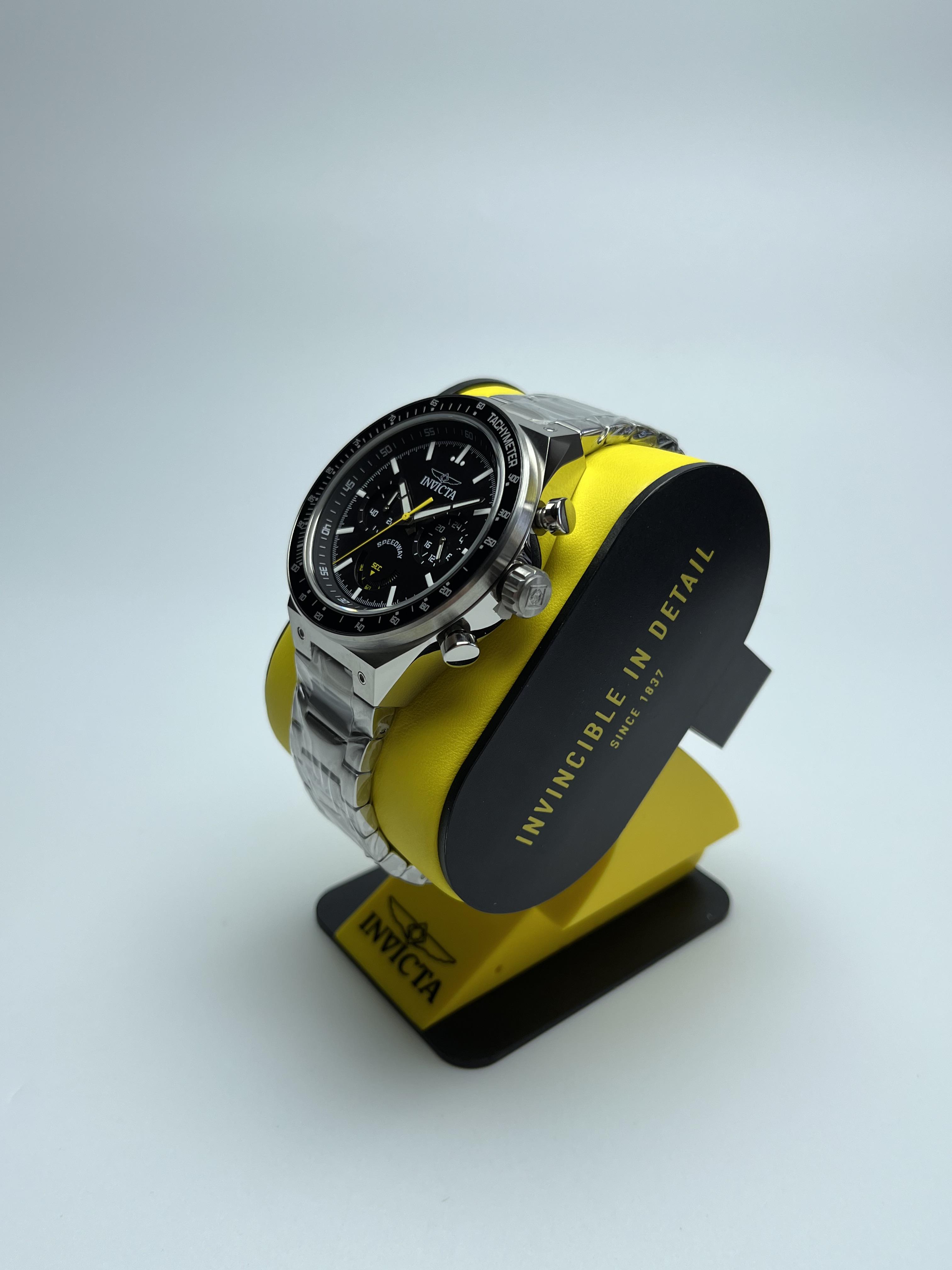 Наручний годинник чоловічий Invicta 49376 Speedway (29182399) - фото 4 Наручний годинник чоловічий Invicta 49376 Speedway (29182399) - фото 4