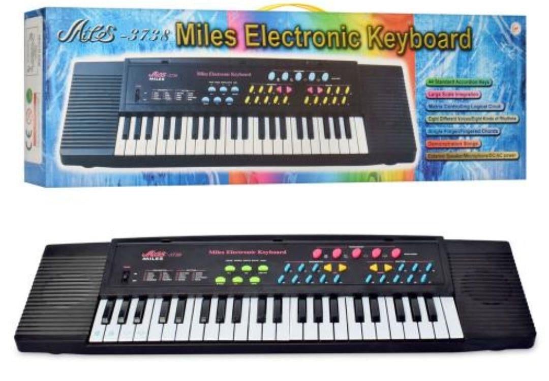 Детский синтезатор Union Group 3738 с микрофоном и зарядкой 44 клавиши Черный (2588427824) - фото 5 Детский синтезатор Union Group 3738 с микрофоном и зарядкой 44 клавиши Черный (2588427824) - фото 5