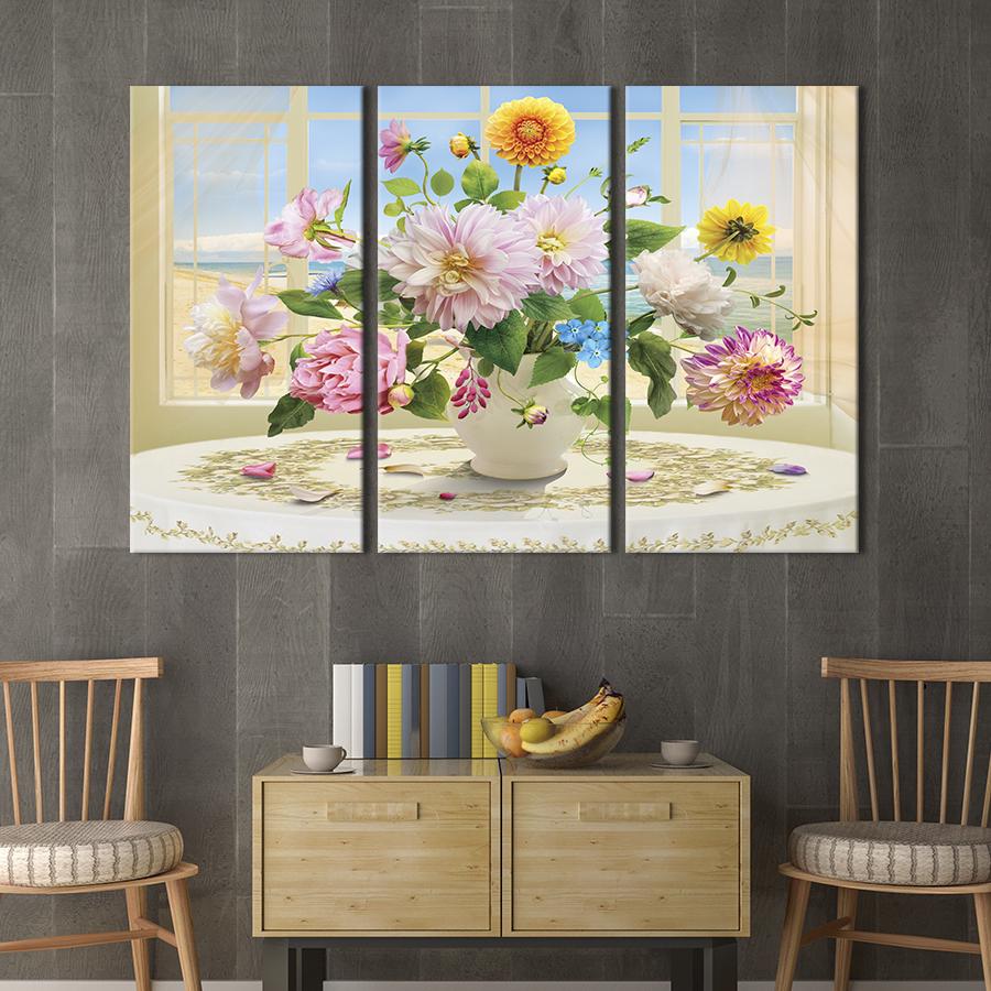 Картина на холсте триптих Букет георгин возле окна 78x48 см (1009-31)