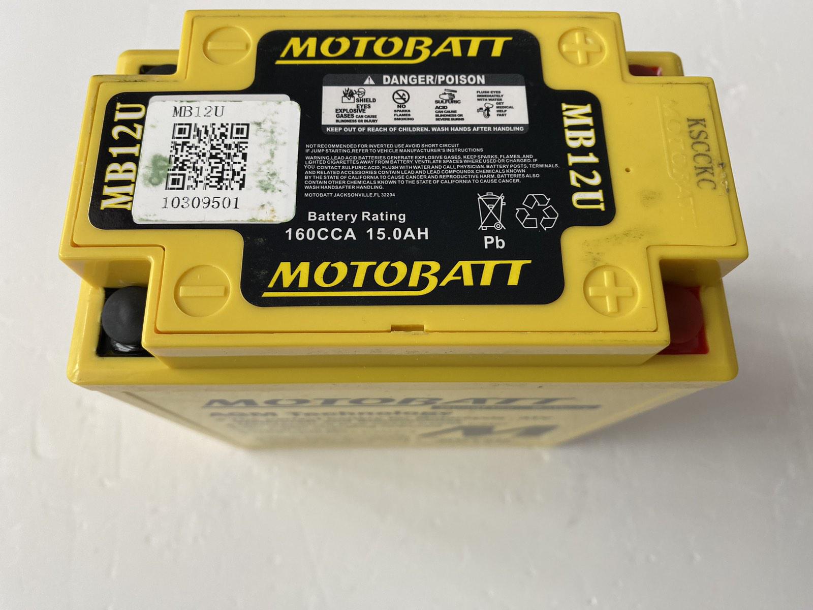 Аккумулятор MOTOBATT MB12U AGM 12V 15Ah 170 A вес 4,4 кг 135x80x161мм - фото 2