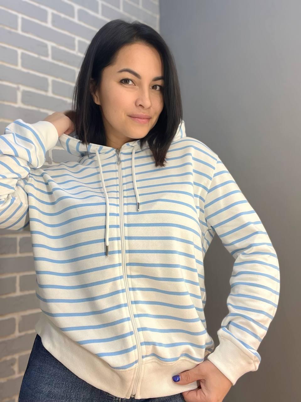 Толстовка жіноча PEPPER MINT 24-01 в смужку на блискавці з капюшоном OS Блакитний (1376) - фото 9 Толстовка жіноча PEPPER MINT 24-01 в смужку на блискавці з капюшоном OS Блакитний (1376) - фото 9