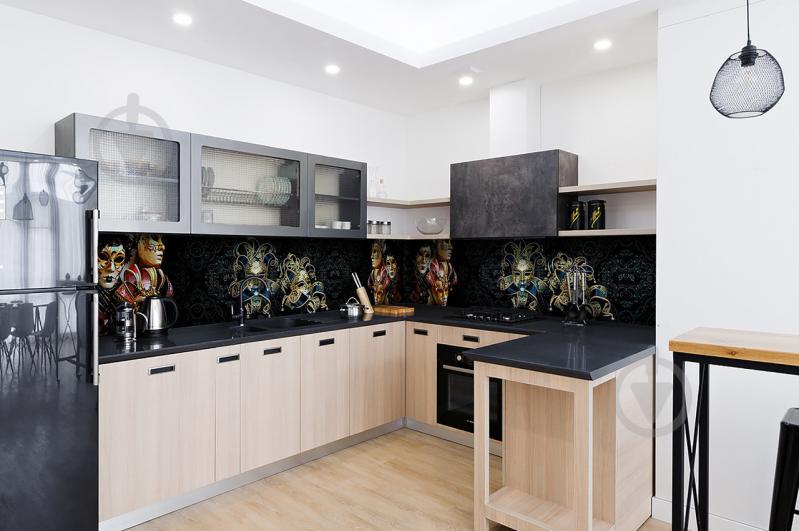 Скинали на кухню Zatarga «Венецианские маски Карнавал» 650х2500 мм виниловая 3Д наклейка кухонный фартук Z180395/1