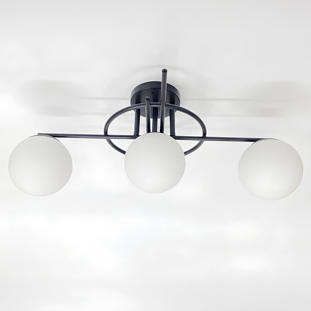 Люстра Valeso с тремя сферическими плафонами под лампу Е27 Черный (91182/3)