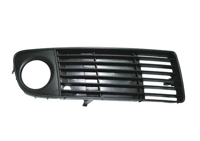 Решетка бампера AVTM Audi A6 00-01 правая с отв п/тум (0014 912)