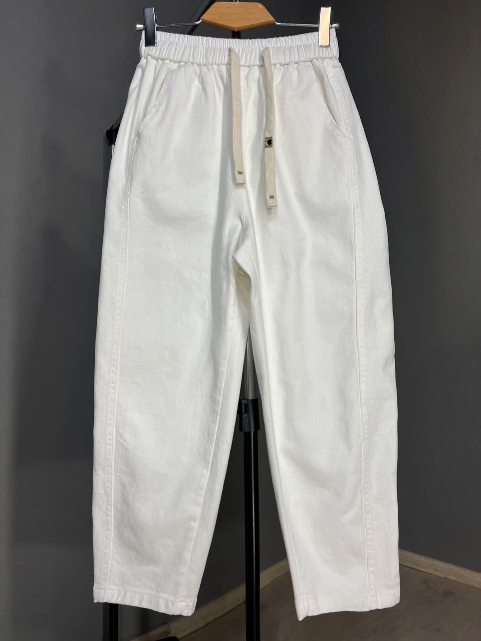 Джинси жіночі A-N 9962 MOM кюлоти укорочені резинка на таліі шнурок M Білий (3700) - фото 3