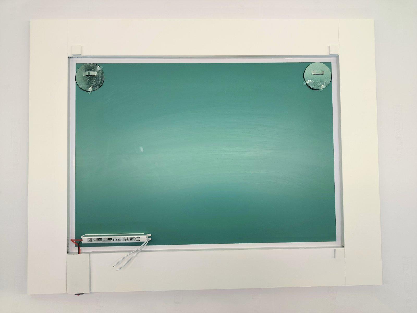 Зеркало с LED подсветкой 600х800 мм (R-046) - фото 3 Зеркало с LED подсветкой 600х800 мм (R-046) - фото 3