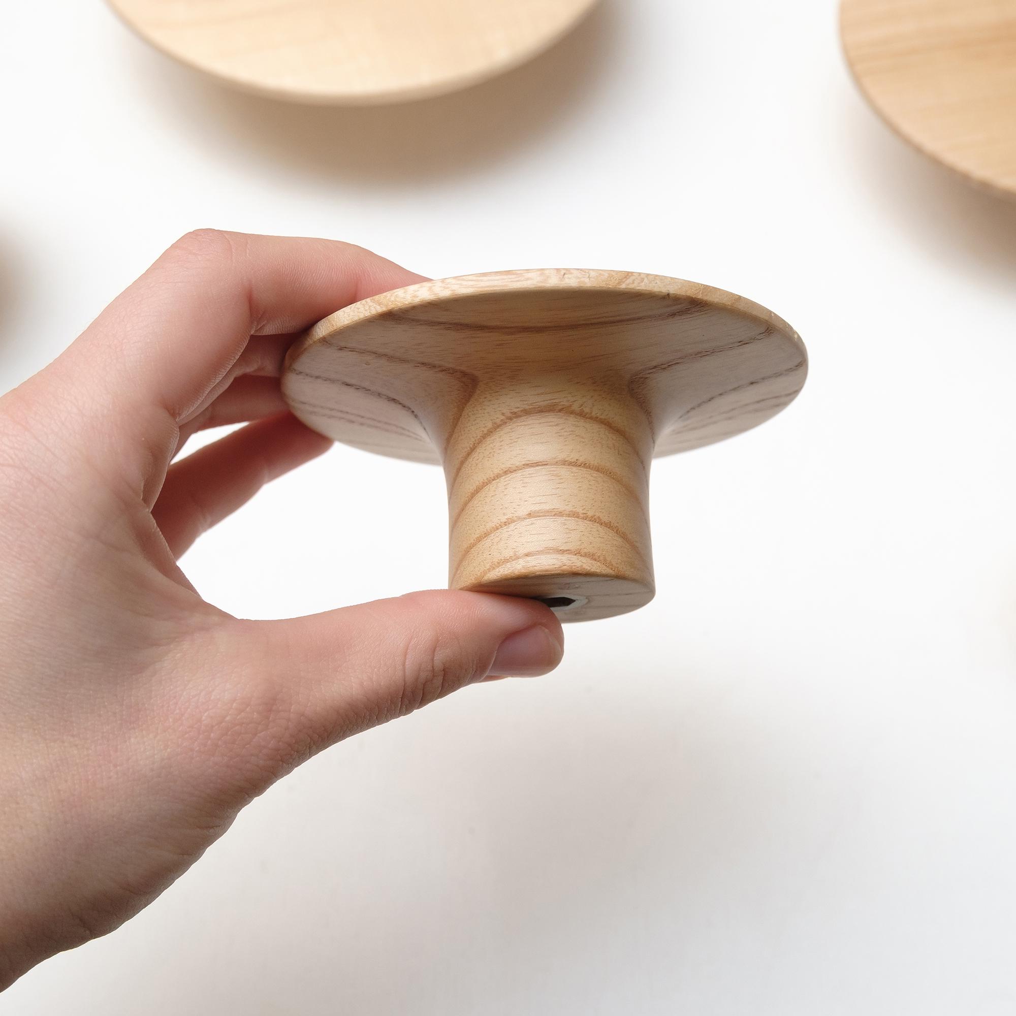 Набор деревянных мебельных крючков для одежды ø 35-120 мм 5 шт. Ясень (50463) - фото 5