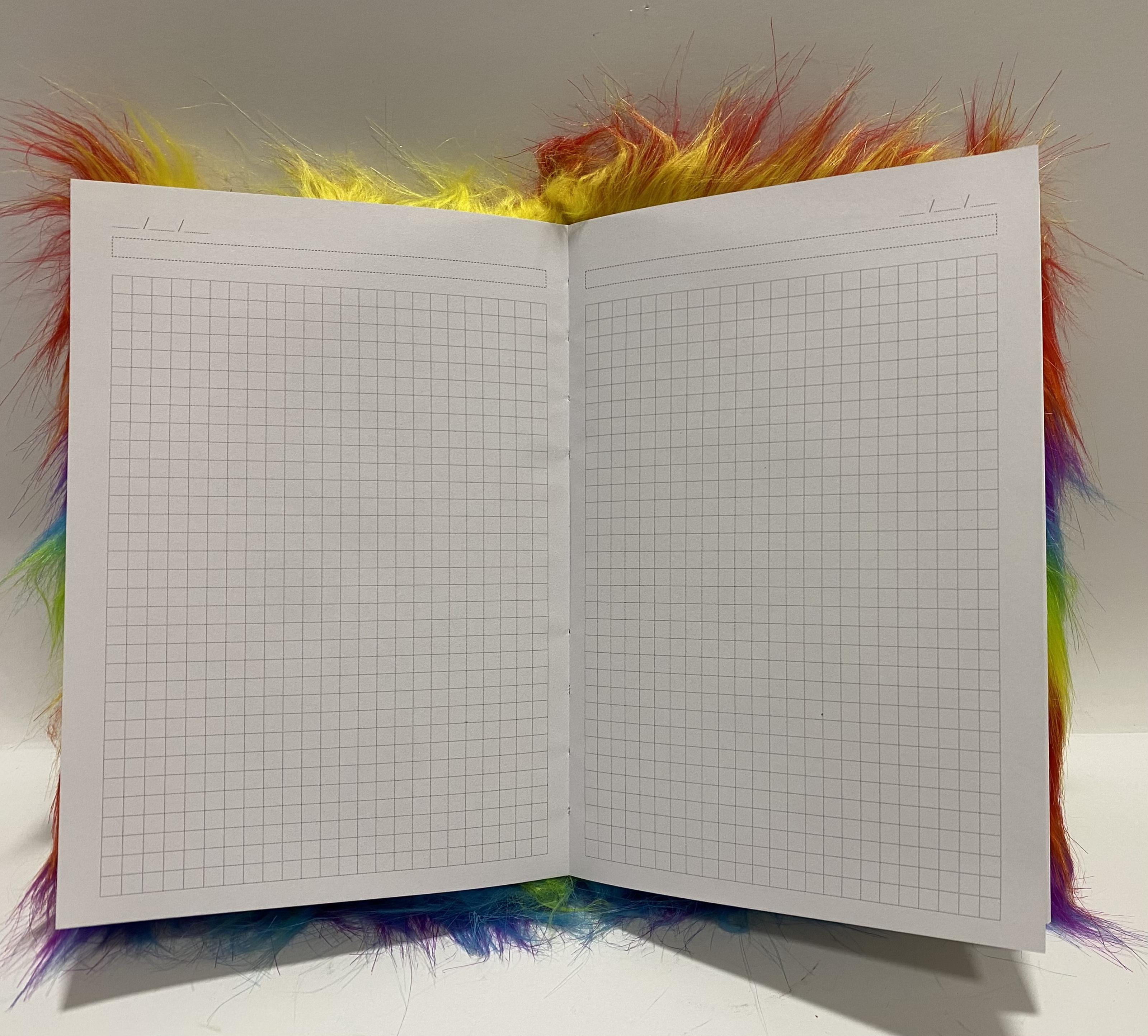 Блокнот пушистый Котик цветной с бантиком клетка (0385DSN) - фото 2 Блокнот пушистый Котик цветной с бантиком клетка (0385DSN) - фото 2