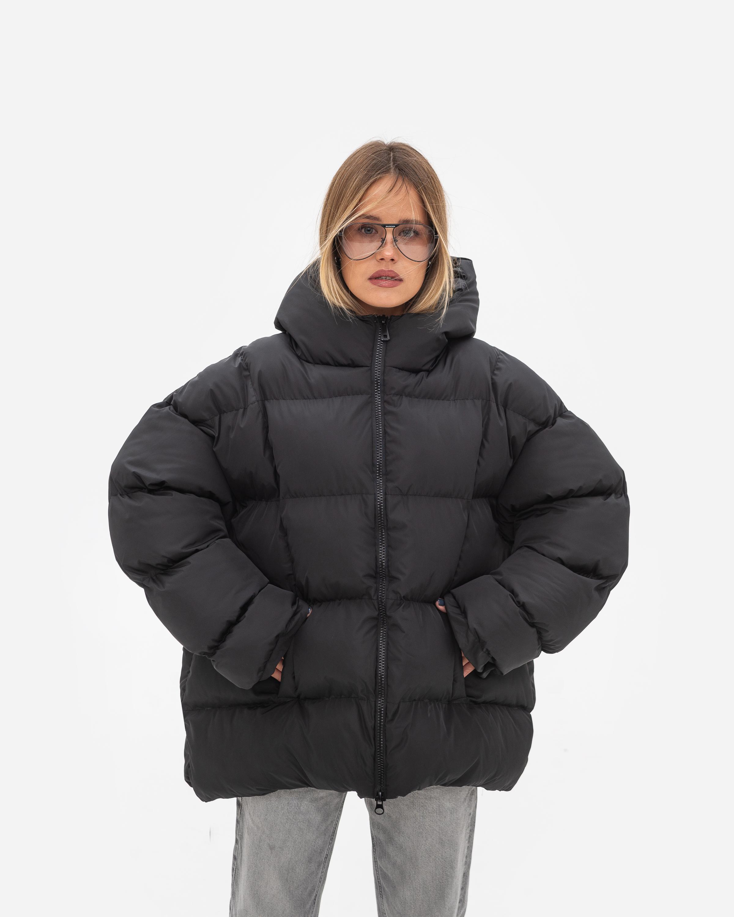 Пуховик жіночий ззаду подовжений Oversize S/M/L Black (1011)