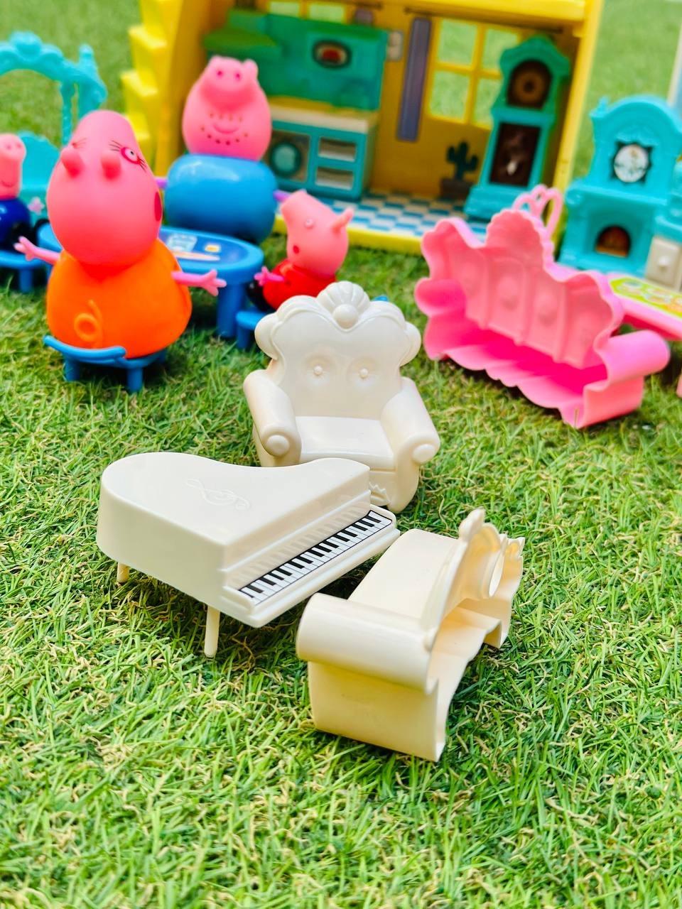 Набор фигурок Дом свинки Пеппи с семьей/кухней/спальней (2654615862) - фото 4 Набор фигурок Дом свинки Пеппи с семьей/кухней/спальней (2654615862) - фото 4