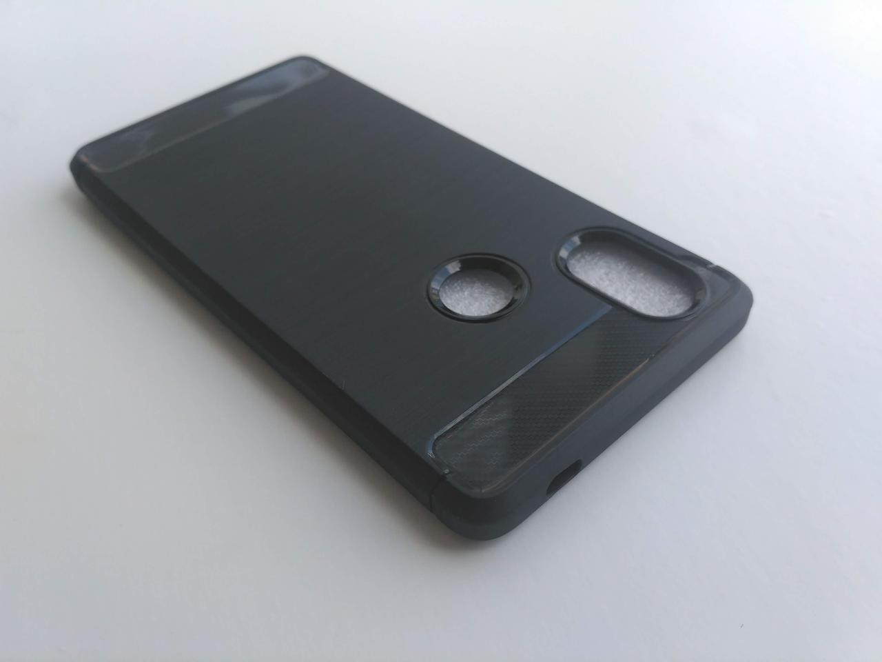Силиконовый чехол Carbon Xiaomi MI 8 SE Черный - фото 2 Силиконовый чехол Carbon Xiaomi MI 8 SE Черный - фото 2