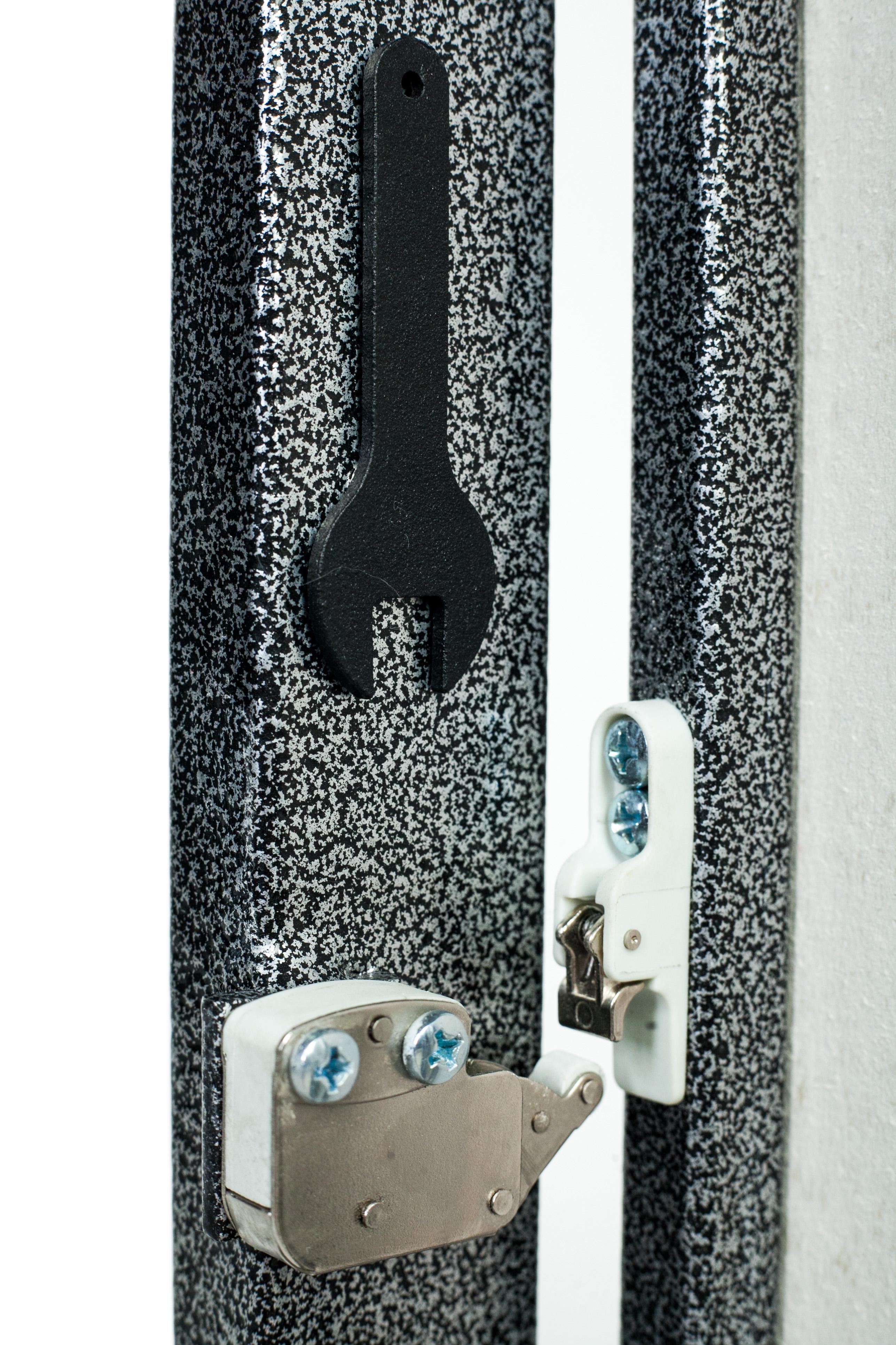 Натискний люк під плитку Megaluk 200х300 мм - фото 6 Натискний люк під плитку Megaluk 200х300 мм - фото 6