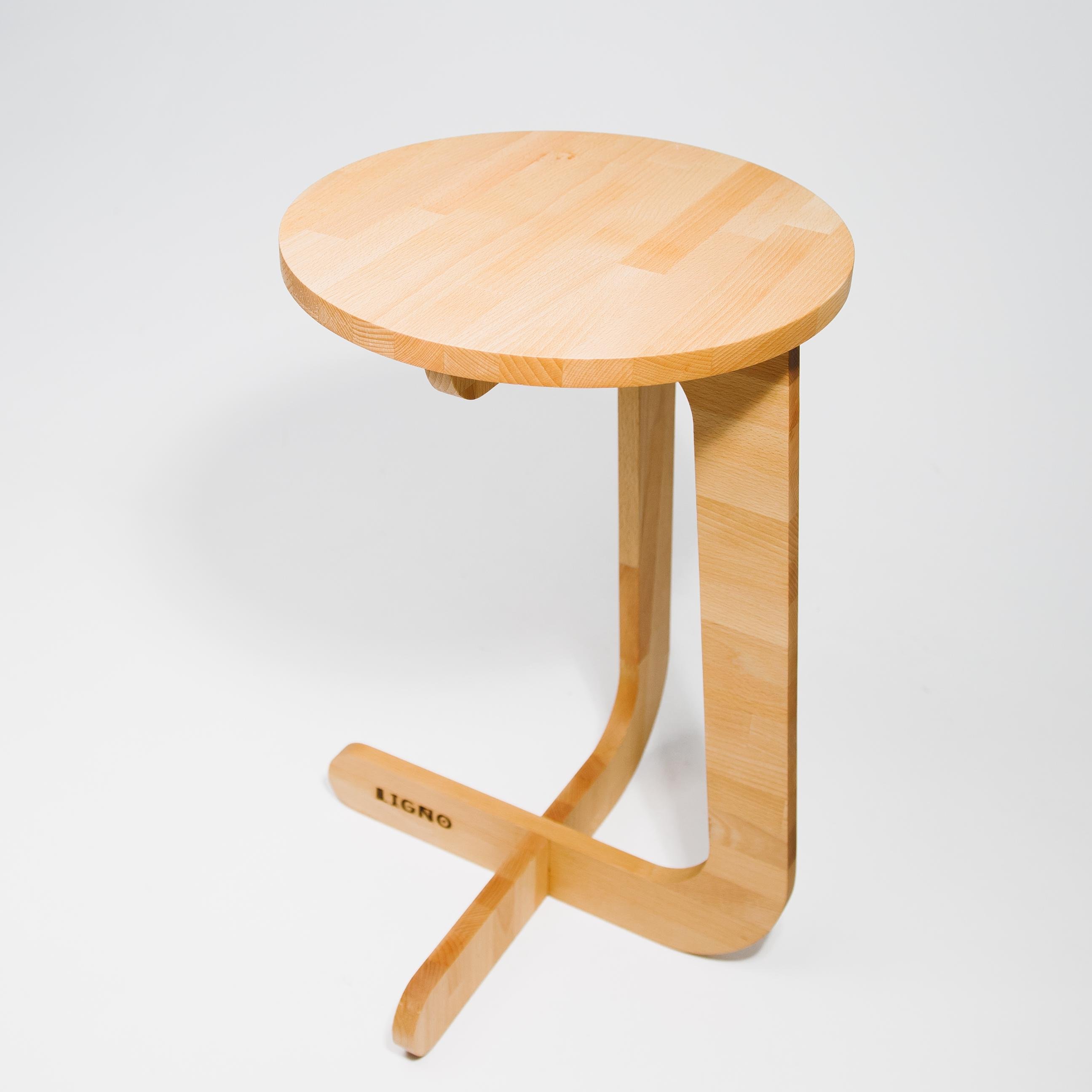 Журнальний столик дерев'яний С-подібний LIGNO круглий (ligno-05-01)