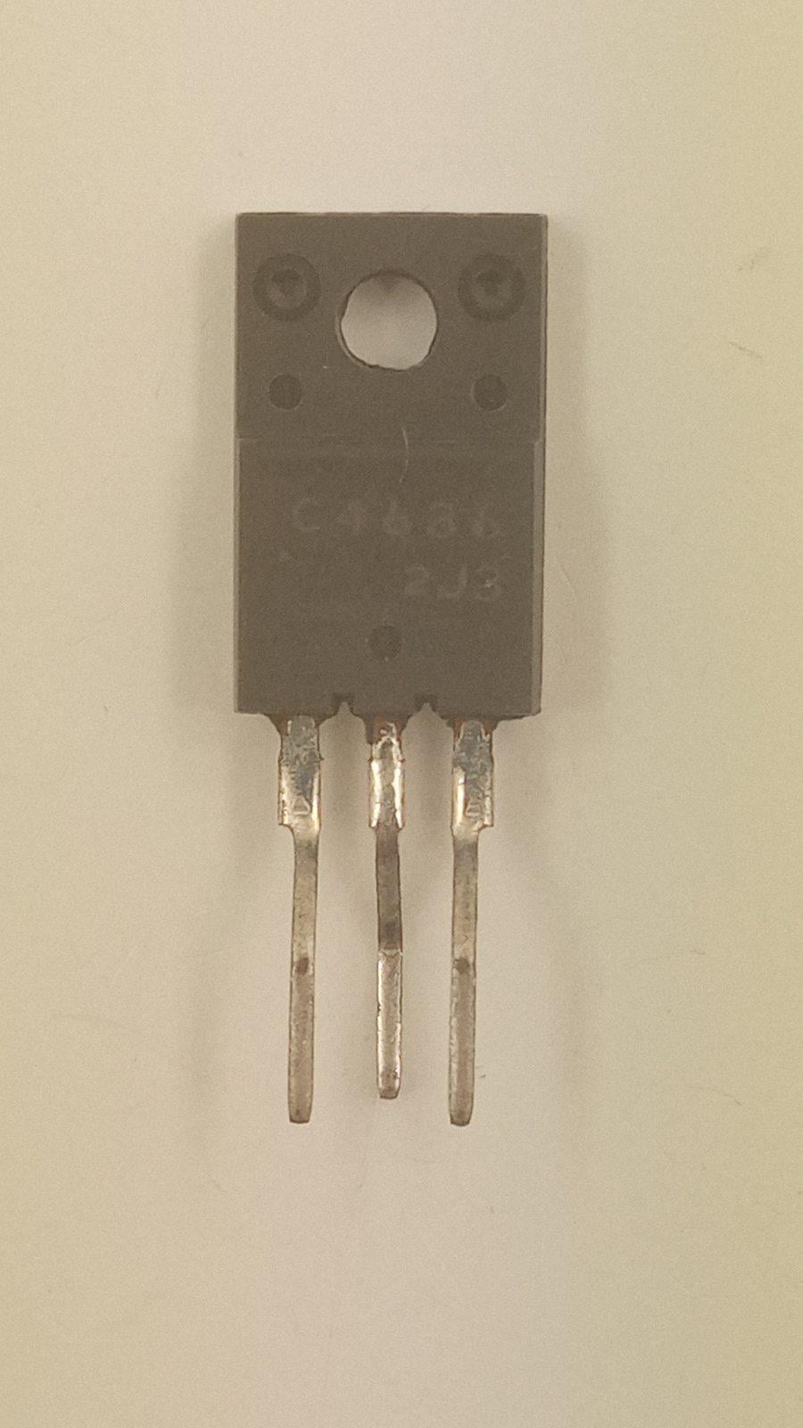 Транзистор 2SC4636 TO-220F (17405) Транзистор 2SC4636 TO-220F (17405)