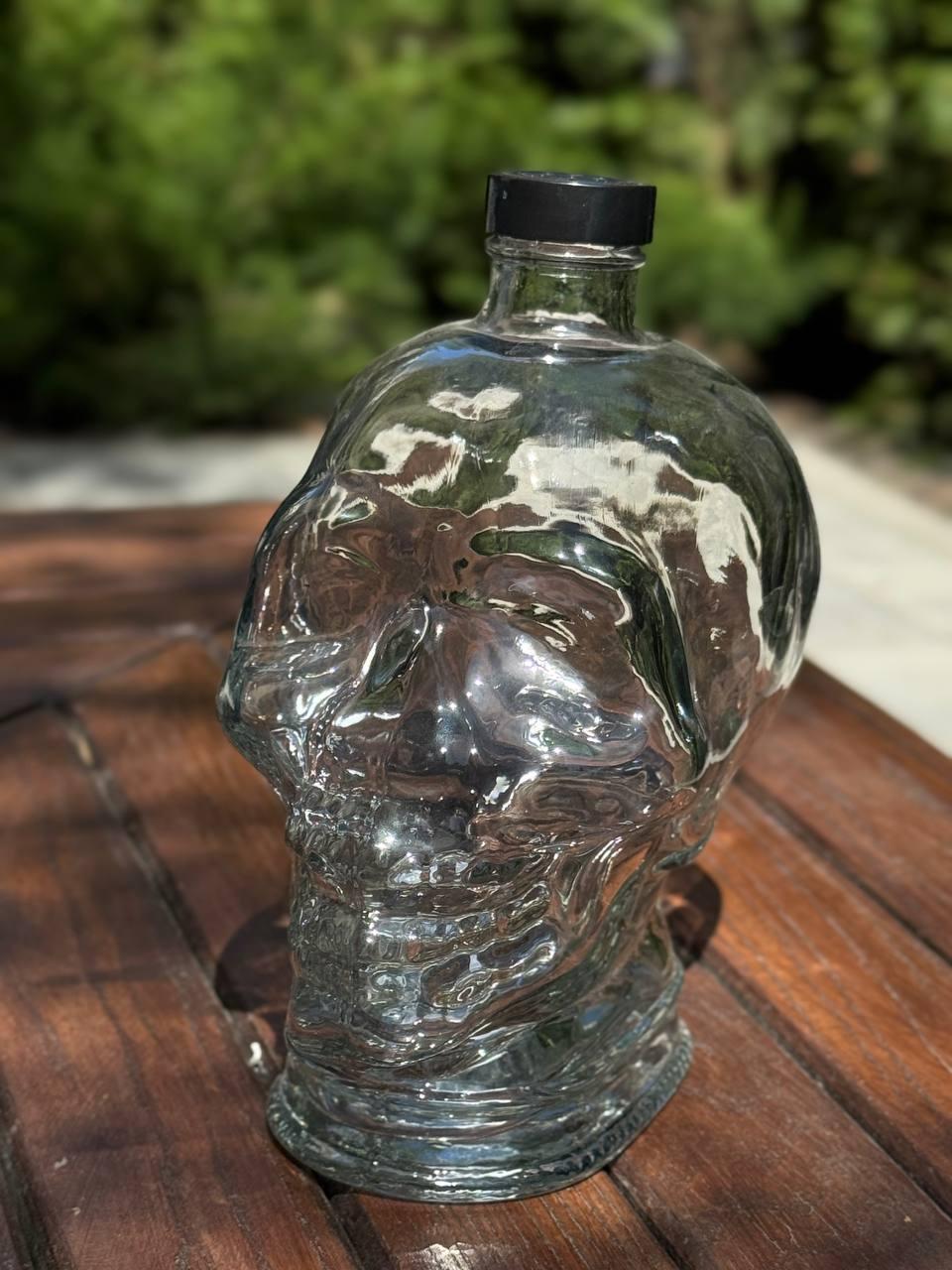 Бутылка с крышкой Череп 1 л (KT667) - фото 4 Бутылка с крышкой Череп 1 л (KT667) - фото 4