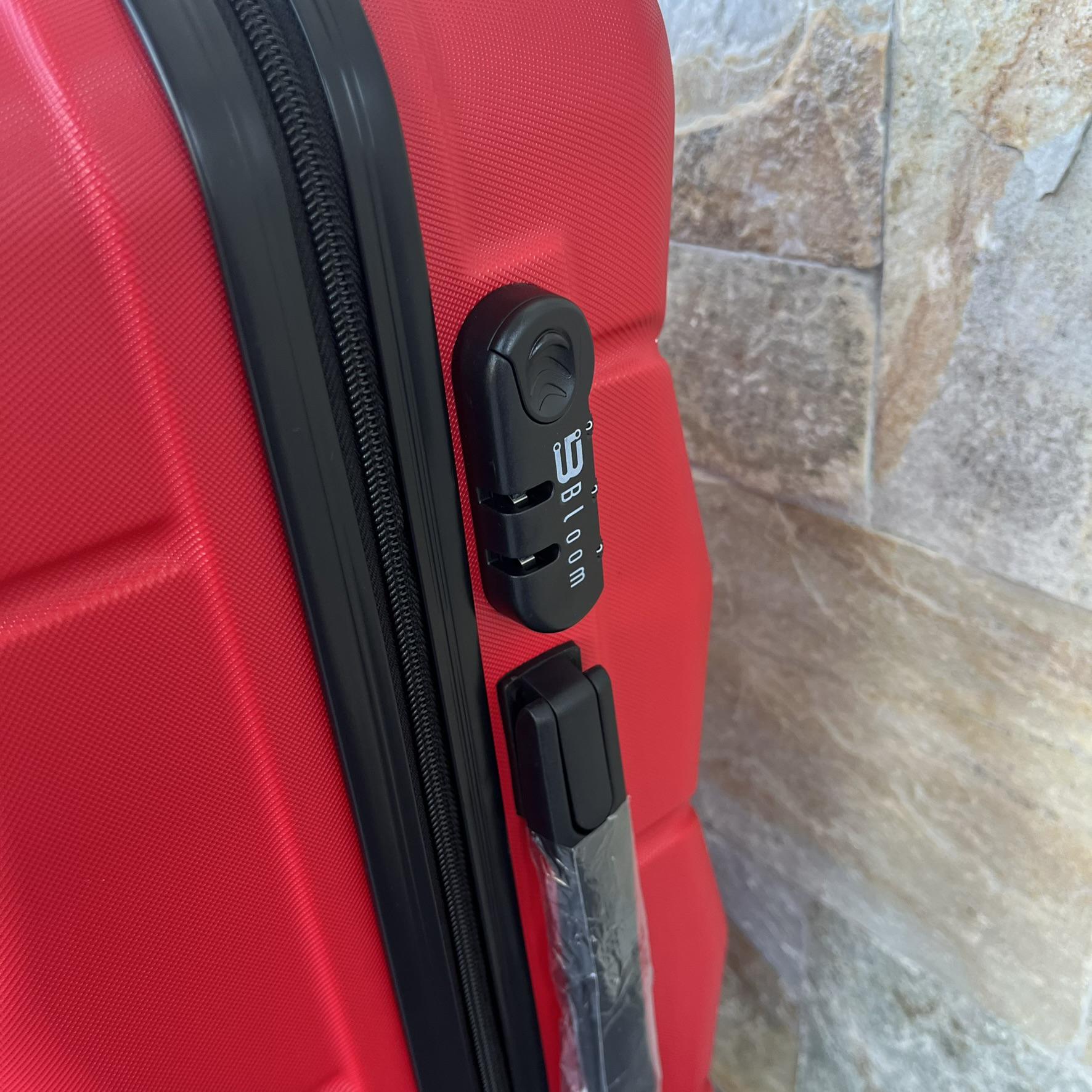 Чемодан Bloom 147 дорожный M Красный (17841639) - фото 5 Чемодан Bloom 147 дорожный M Красный (17841639) - фото 5