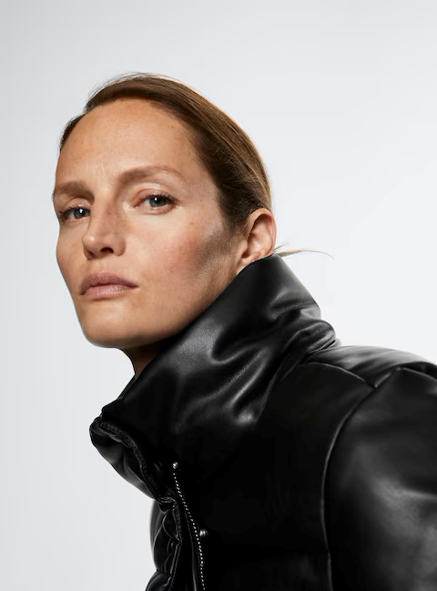 Пальто жіноче з еко-шкіри Mango 37037880 XS Чорний (00030) - фото 5 Пальто жіноче з еко-шкіри Mango 37037880 XS Чорний (00030) - фото 5