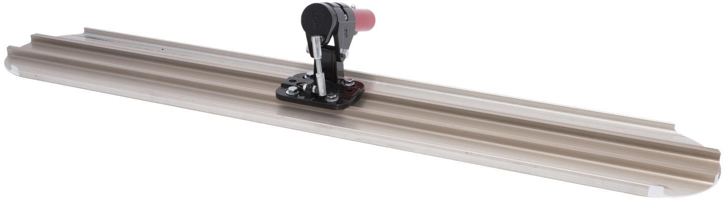 Гладилка QLT by Marshalltown Magnesium Bull Float скруглена с кронштейном. - фото 4 Гладилка QLT by Marshalltown Magnesium Bull Float скруглена с кронштейном. - фото 4