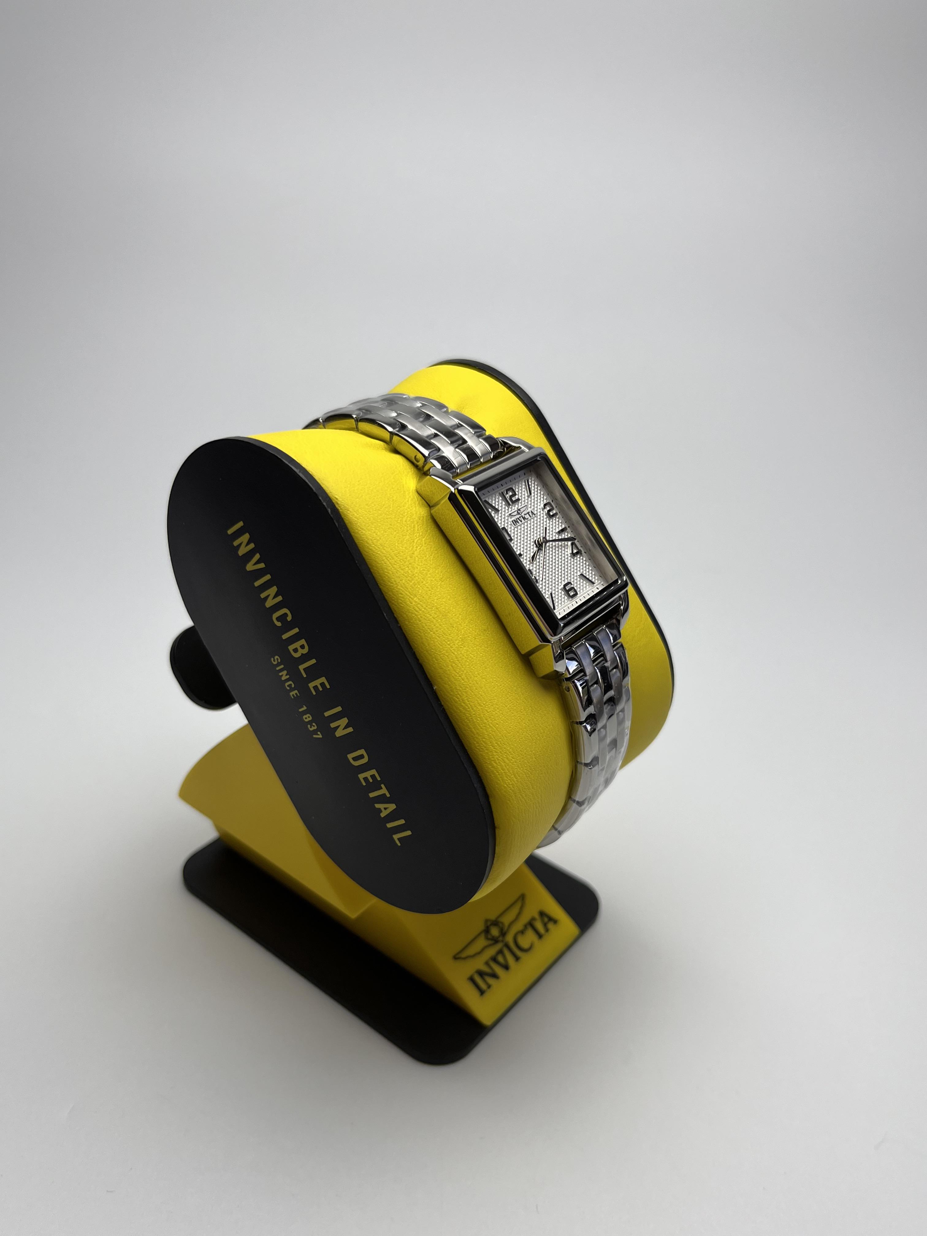 Наручний годинник жіночий Invicta 46662 Vintage (29182912) - фото 3 Наручний годинник жіночий Invicta 46662 Vintage (29182912) - фото 3