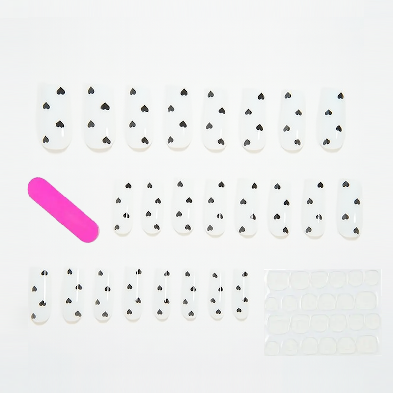 Ногти накладные Мини сердечки квадрат средней длины с клеевыми стиками 24 шт. Белый с черным (3000003750)