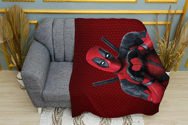 Плед Deadpool Heart Marvel плюш двошаровий 150х210 см (113403-3)
