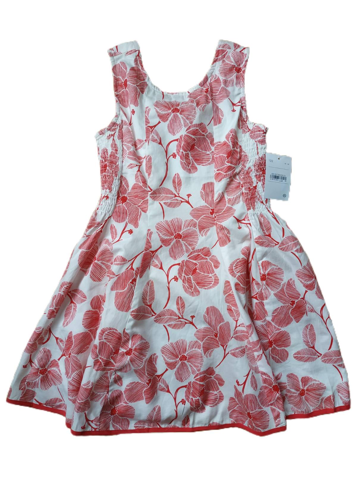 Платье C&A для девочки 122 размер Белый (359505)