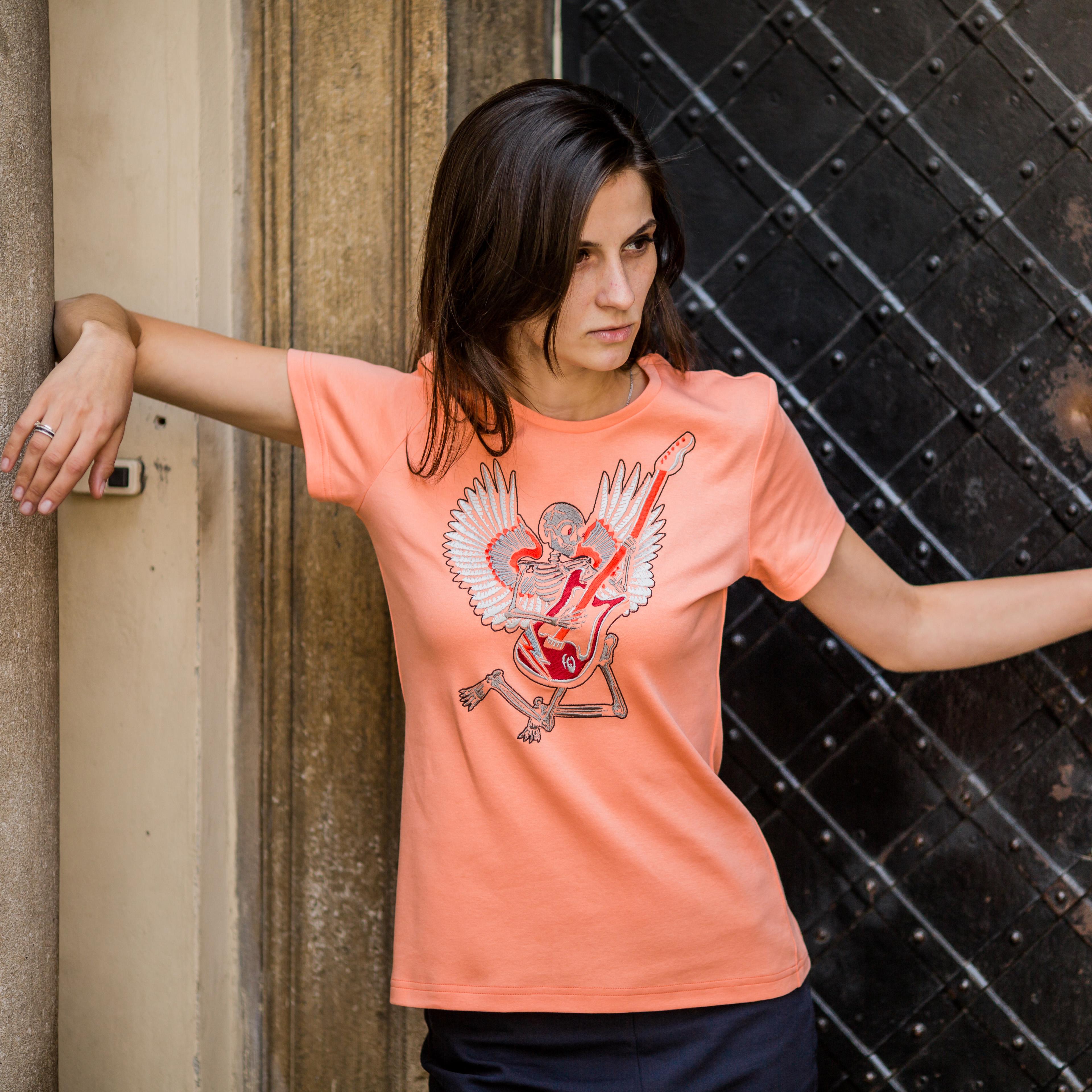 Футболка з вишивкою BATIAR Скелет з гітарою XS Персиковий - фото 1