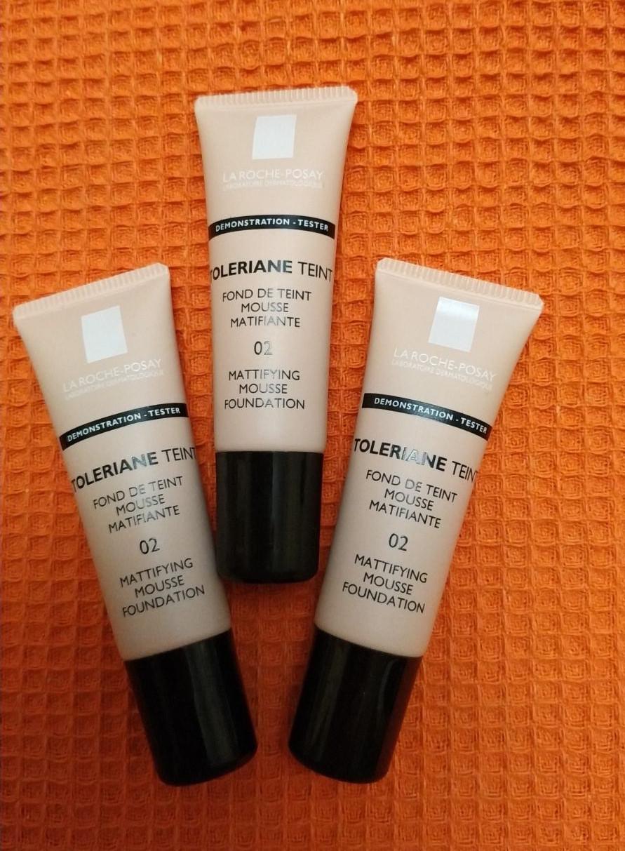 Тональный мусс матирующий Ля Рош-Позе Толеран Тейнт La Roche-Posay Toleriane Teint Mousse 02 тон 3 шт по 10 м
