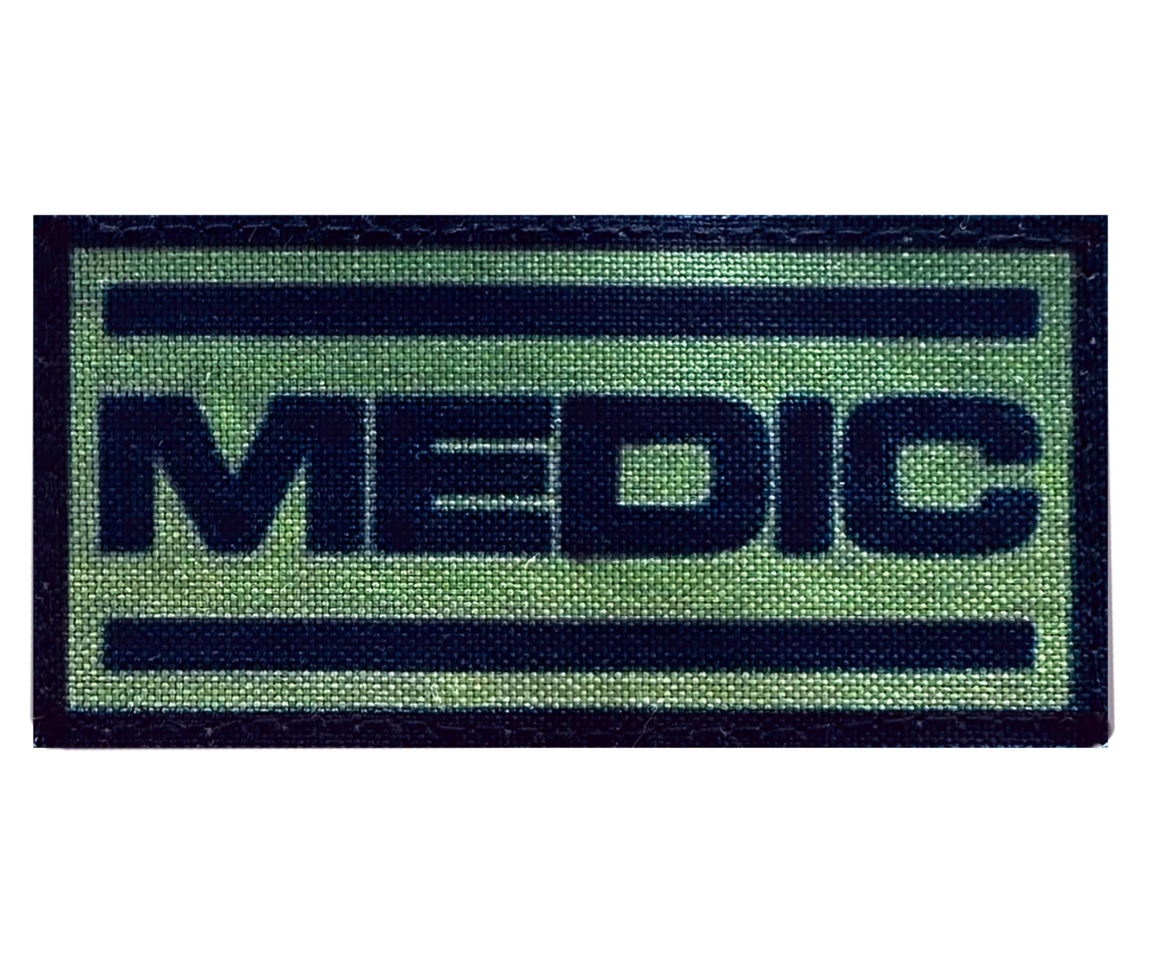 Шеврон MEDIC военный медик на липучке Олива (MEDIСOLIVA)