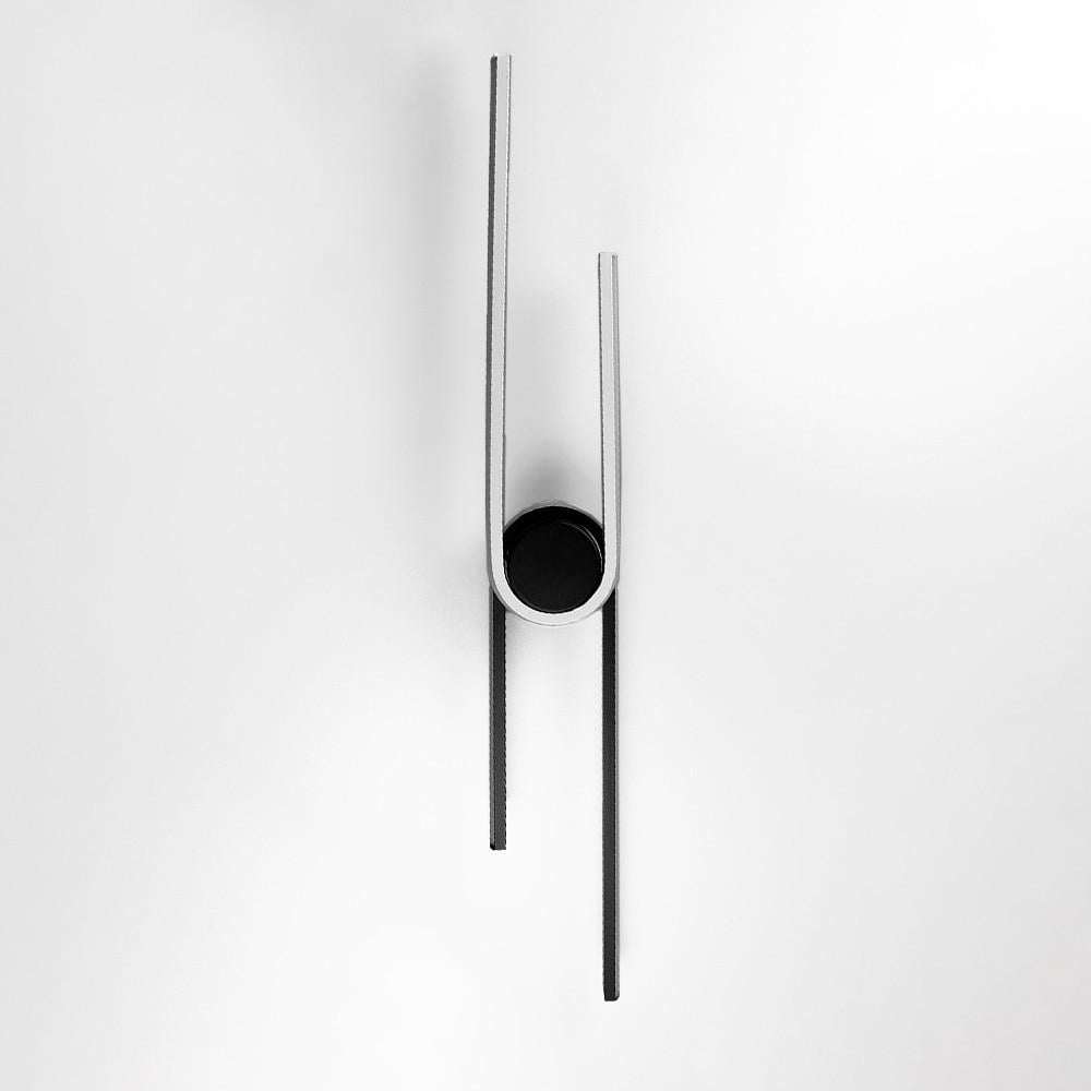 Настенный светильник LED Белый с черным (WM 30-800 BK)