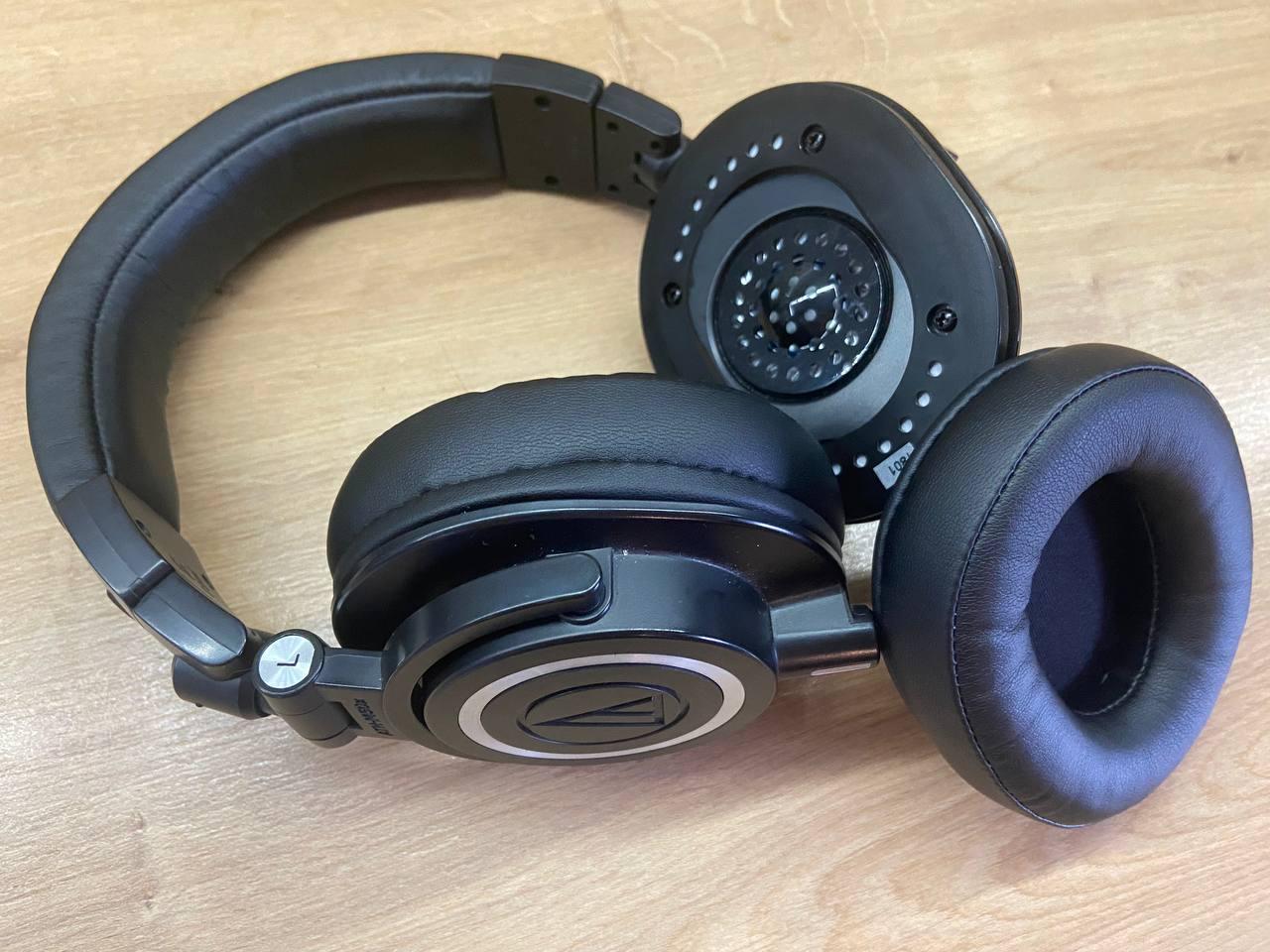 Амбушюры для наушников Audio-Technica ATH M20x/M30/M30x/M40x/M50/M50x/SX1/MSR7 Premium Black (2703086616) - фото 3 Амбушюры для наушников Audio-Technica ATH M20x/M30/M30x/M40x/M50/M50x/SX1/MSR7 Premium Black (2703086616) - фото 3
