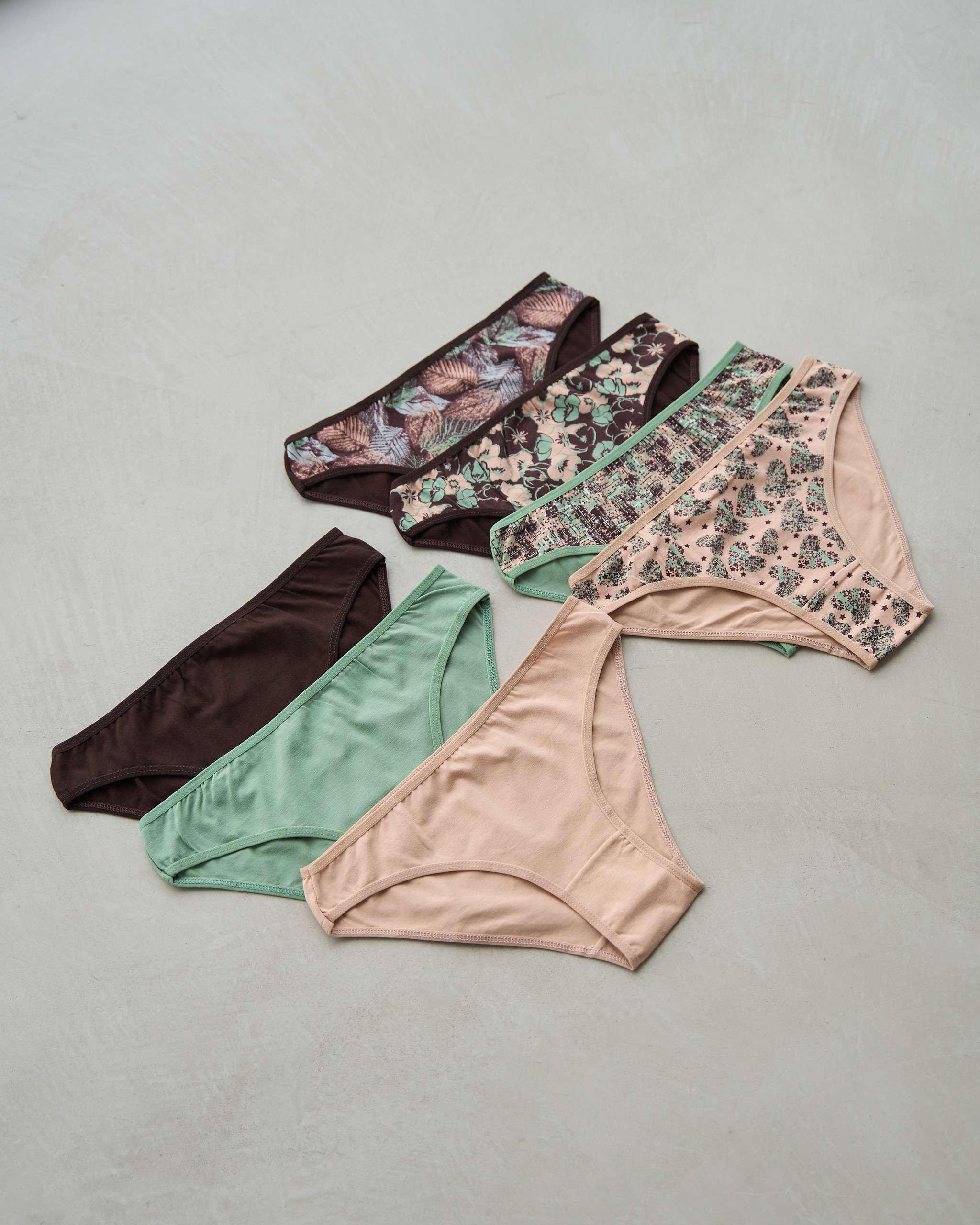 Набор трусиков женских 7 шт. L Разноцветный (713124)