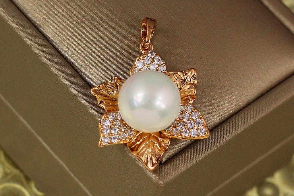 Кулон Xuping Jewelry Физалис с жемчужиной 2,6 см Золотистый (2469513911)