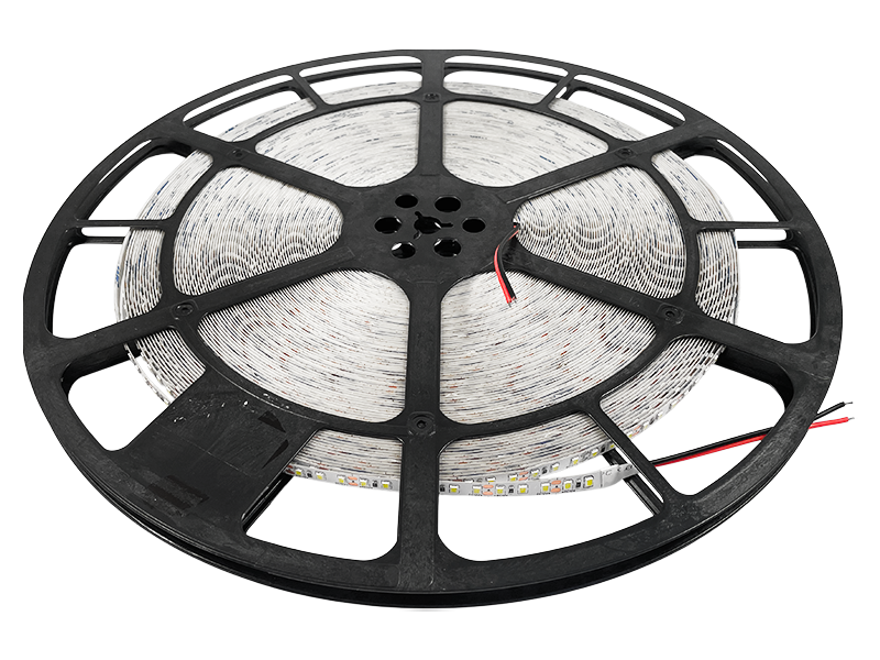 Светодиодная лента OEM SMD2835 120 LED 12V 9W IP20 7000-7500K 1 м Холодный белый (9718)