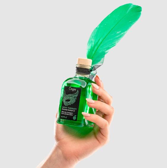 Набор Orgie Яблоко съедобное массажное масло с пером - фото 4 Набор Orgie Яблоко съедобное массажное масло с пером - фото 4