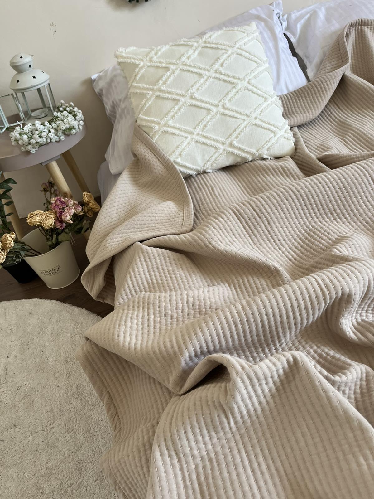 Покрывало стеганое ZEINTEX OSLO хлопковое 200х230 см Бежевый (20941102) - фото 6 Покрывало стеганое ZEINTEX OSLO хлопковое 200х230 см Бежевый (20941102) - фото 6