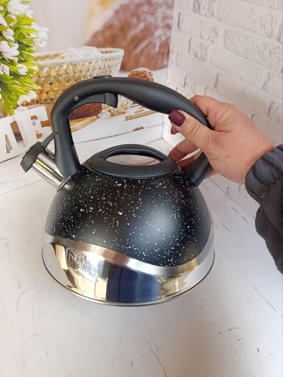 Чайник со свиском Styleberg WK-1385A из нержавеющей стали 3 л Черный (30078185) - фото 4 Чайник со свиском Styleberg WK-1385A из нержавеющей стали 3 л Черный (30078185) - фото 4